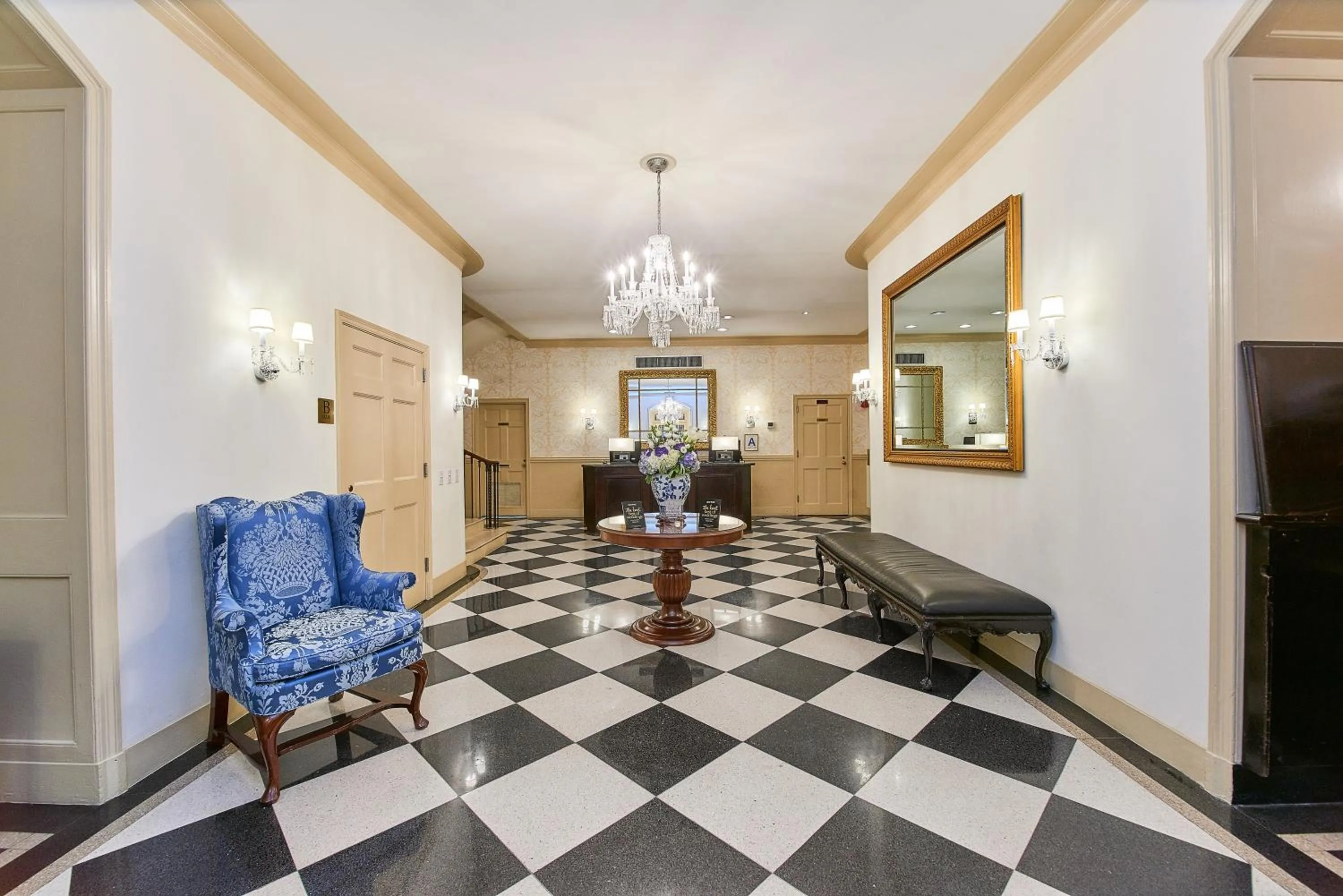 Lobby or reception in 3 West Club