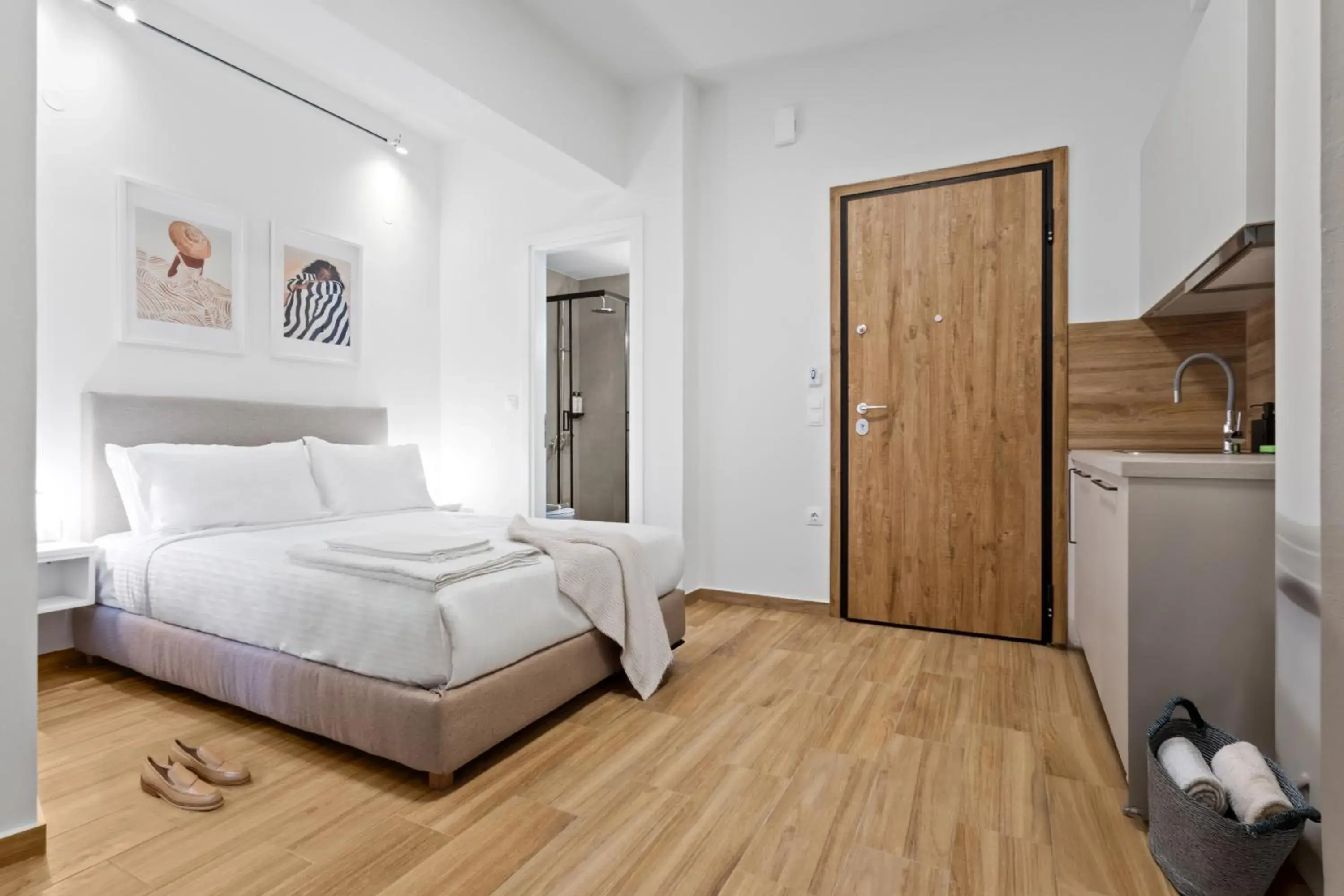 Double Room with Balcony - single occupancy in Enea City Suites Double Room with Balcony - single occupancy in Enea City Suites