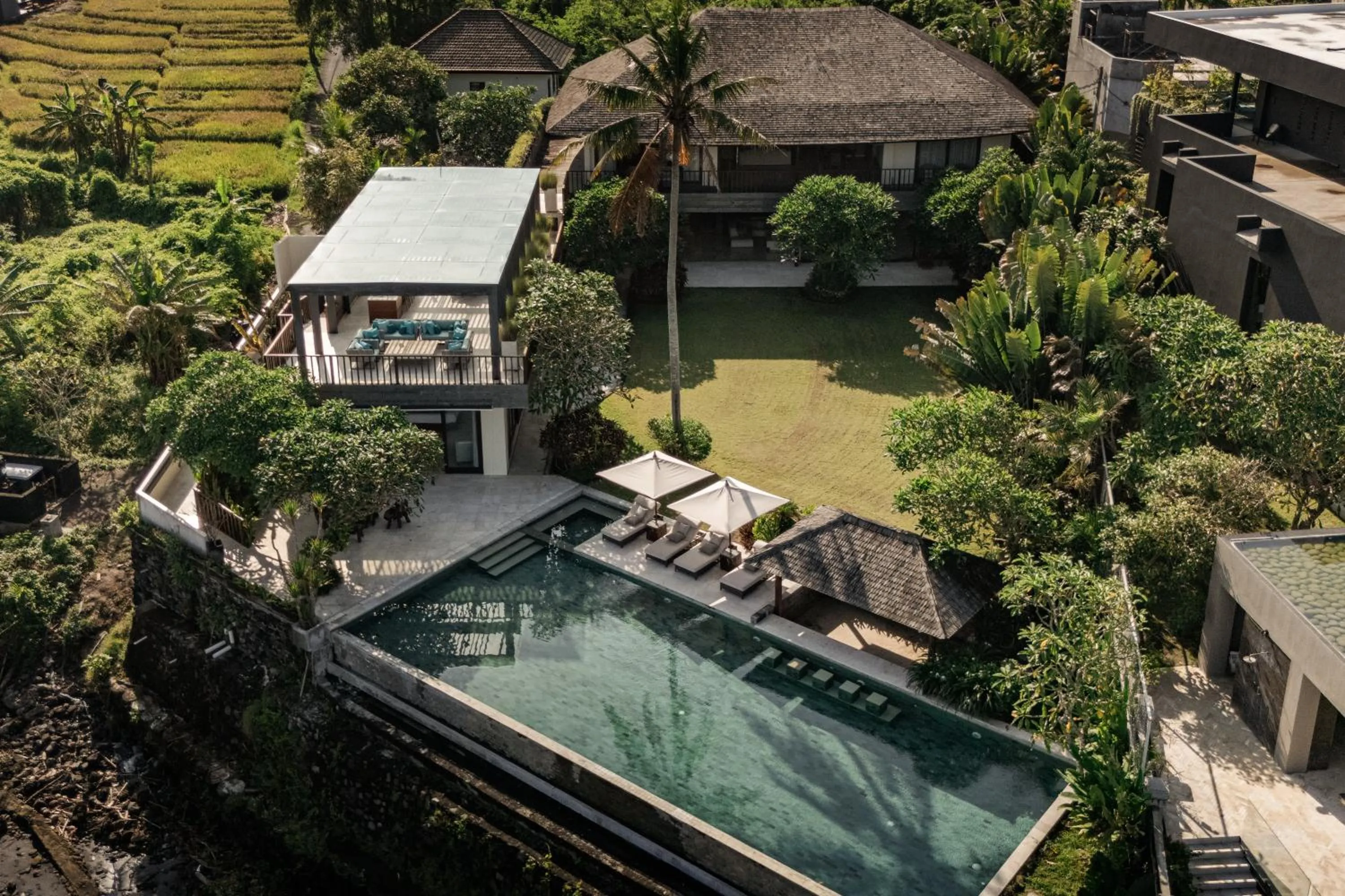 Bird's eye view in OMEKAI Cemagi by Nakula