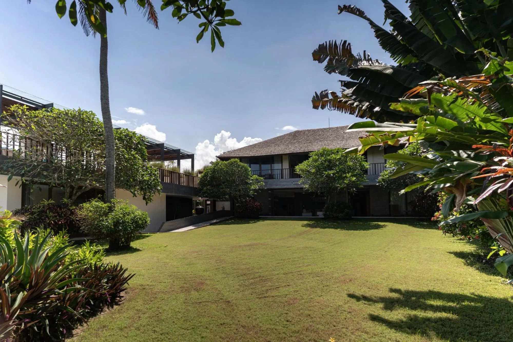 Property building in OMEKAI Cemagi by Nakula