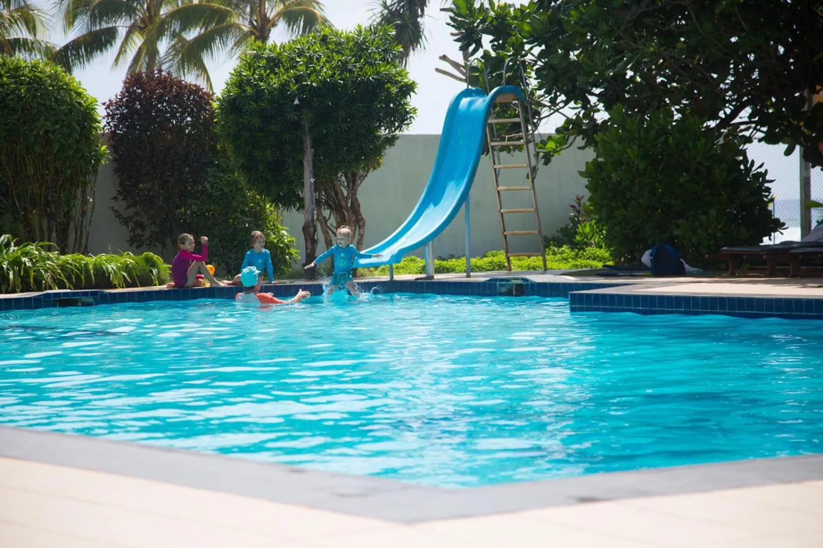 Pool view in Hotel Lanka Super Corals
