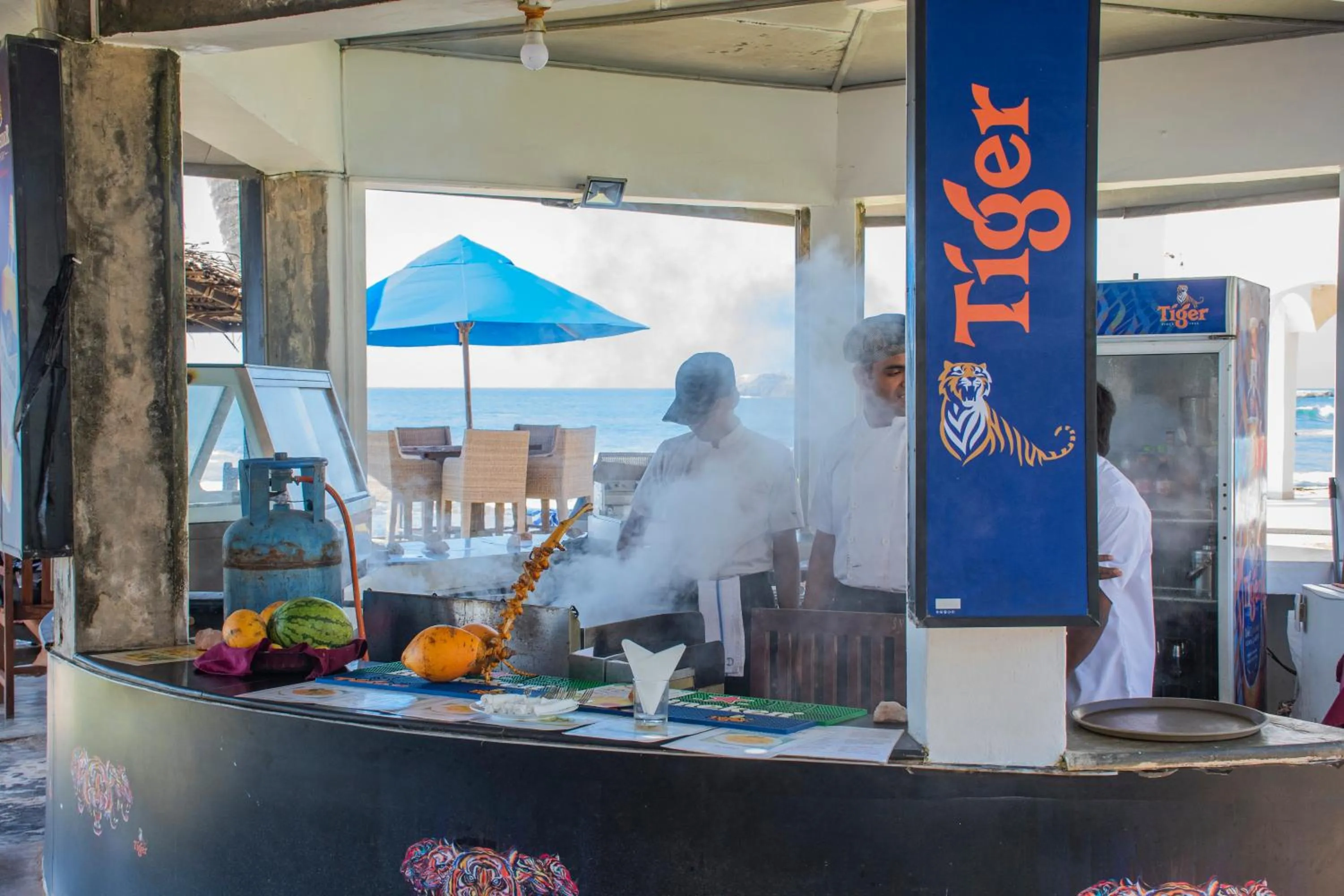 Food and drinks in Hotel Lanka Super Corals