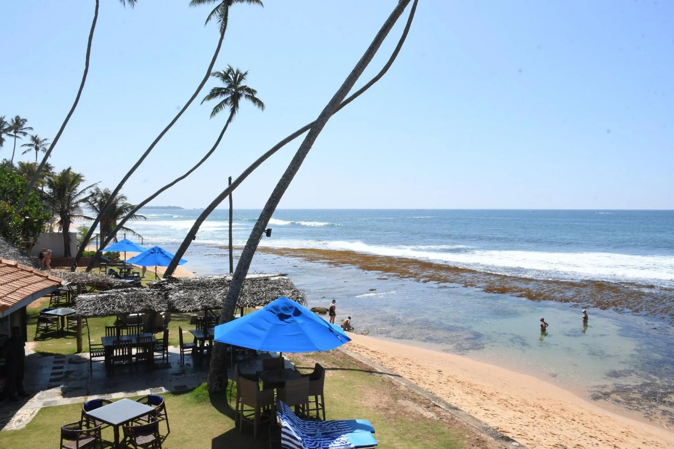 Beach in Hotel Lanka Super Corals