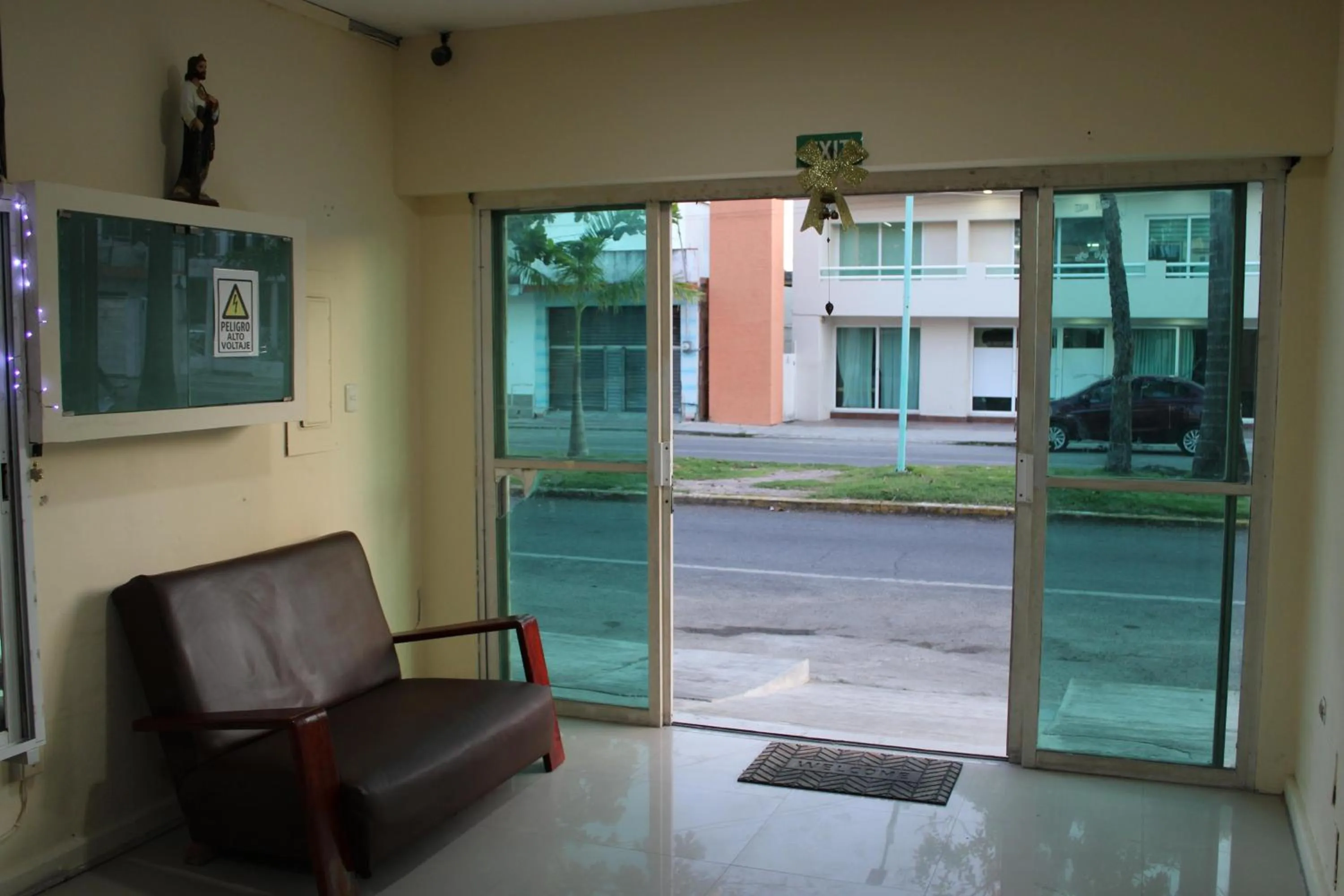 Lobby or reception in OYO Hotel Colibri