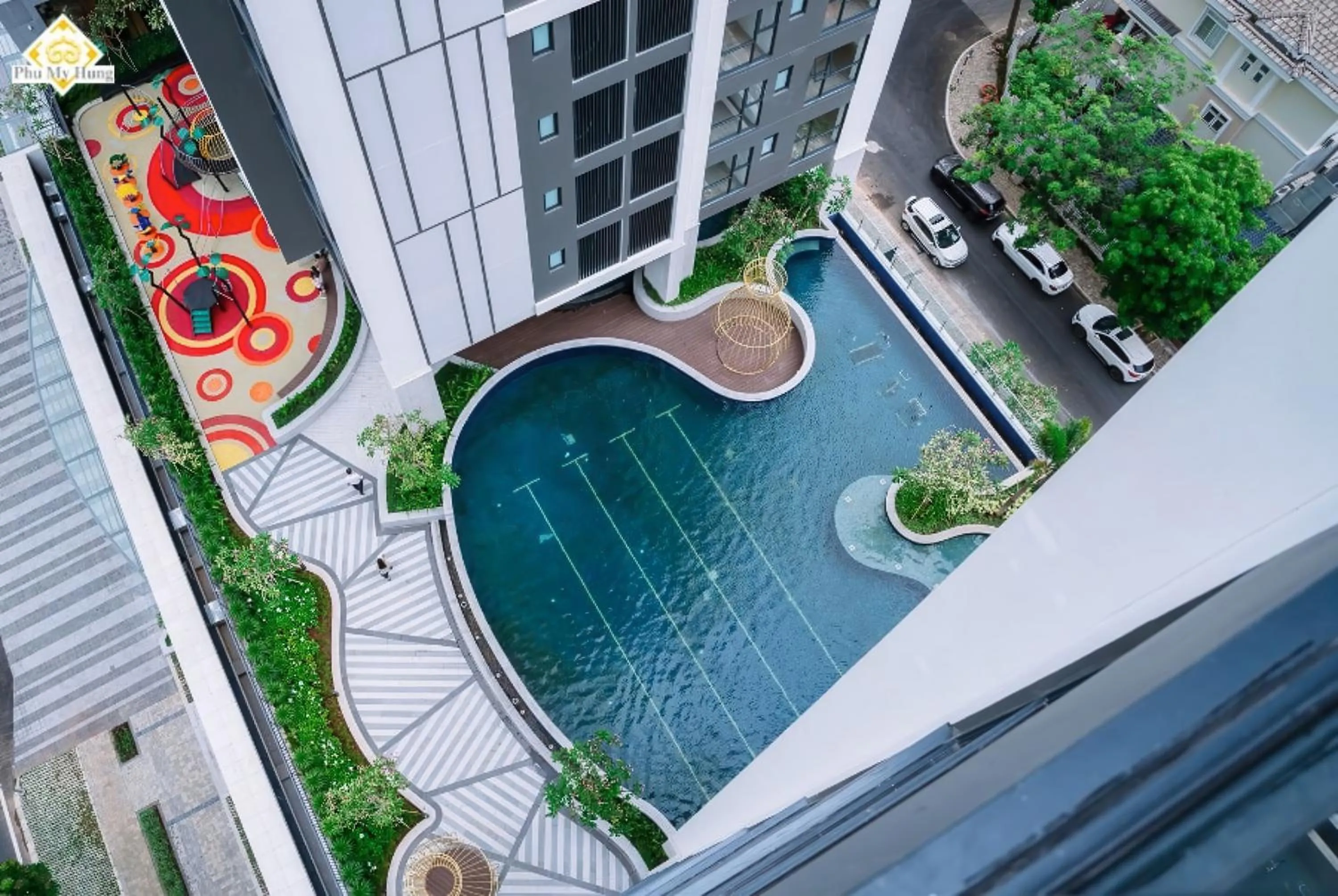 Day in The Antonia Apartments - Korea Town D7