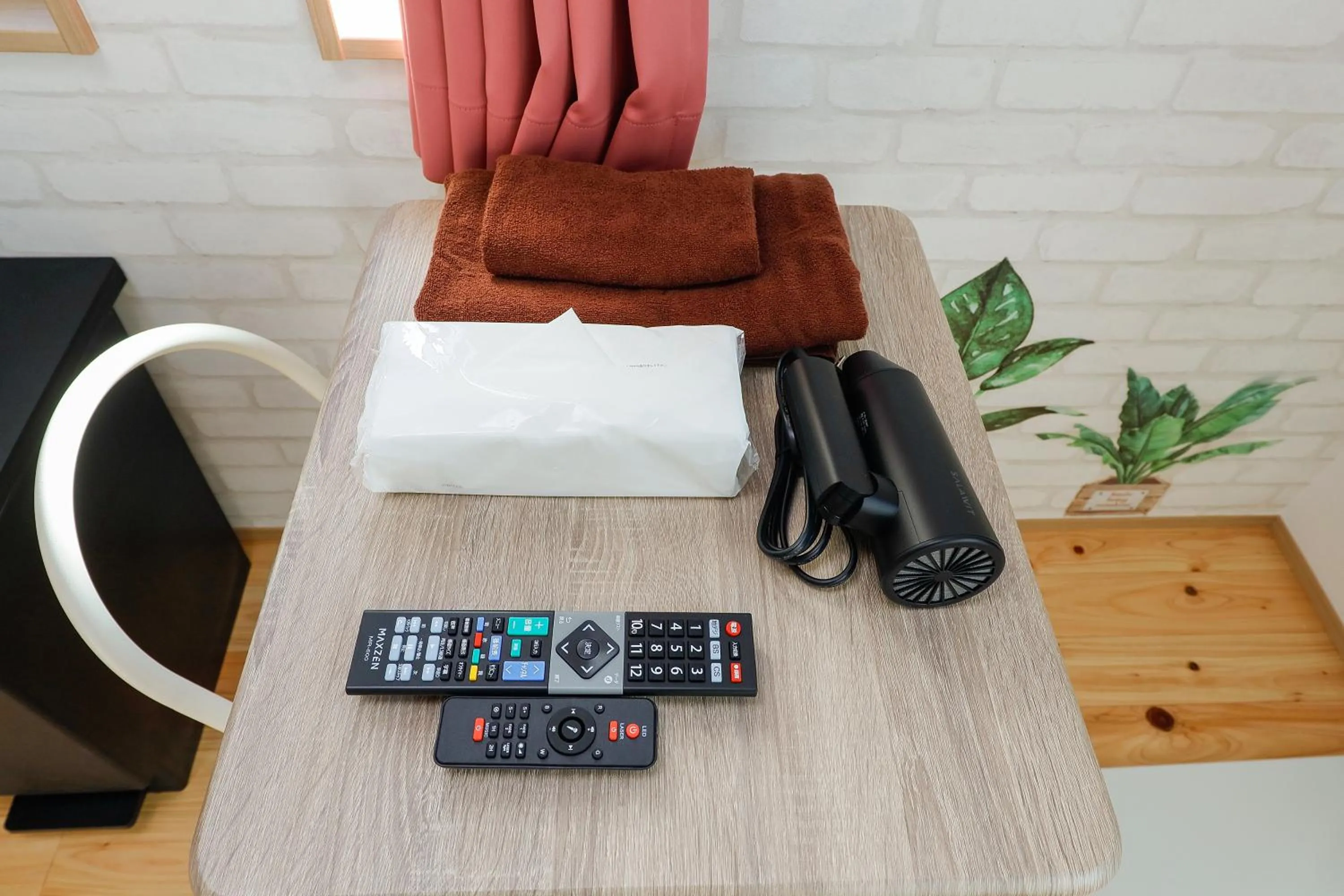 Zenith Shinjuku Hinoki by Tranova