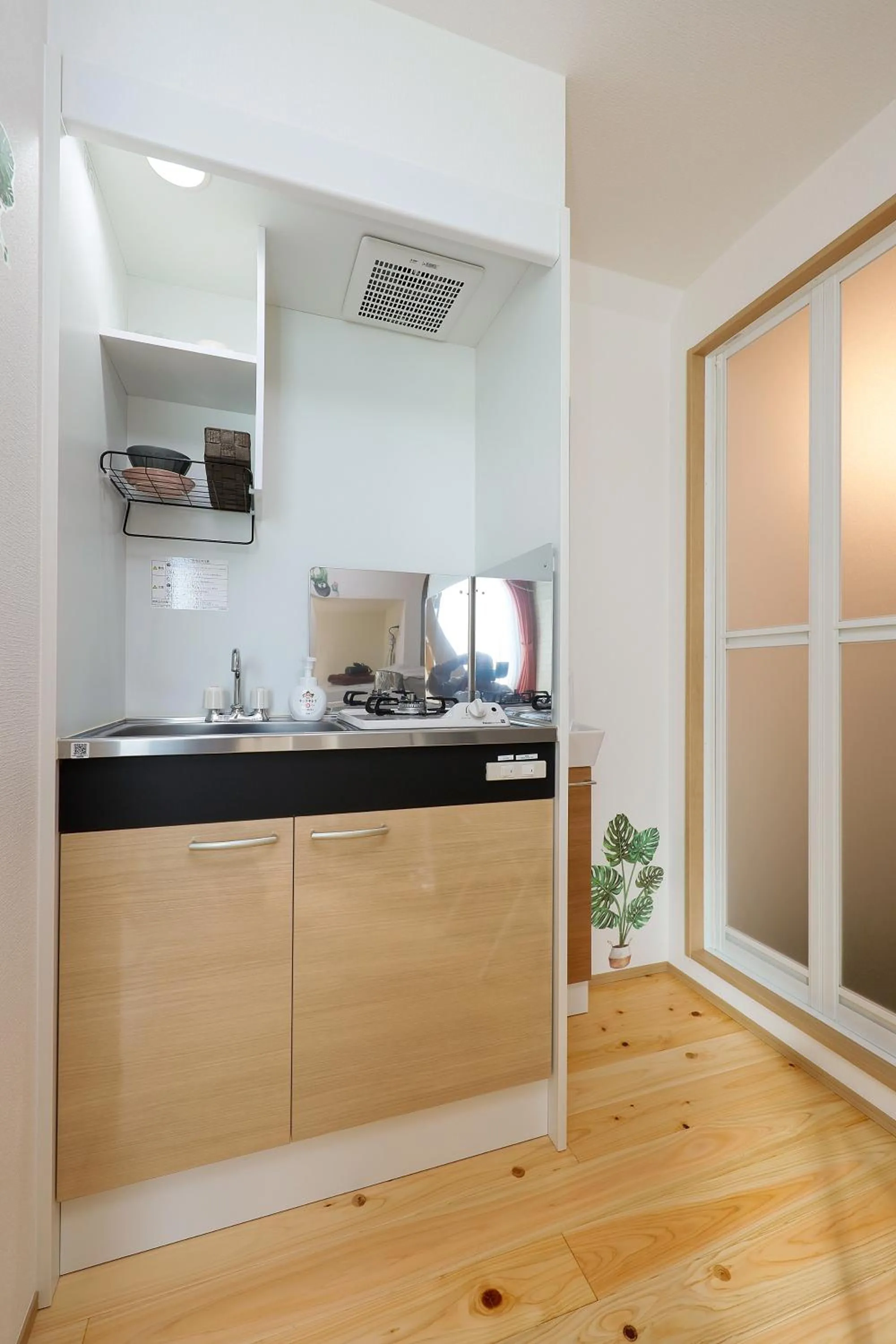 Zenith Shinjuku Hinoki by Tranova