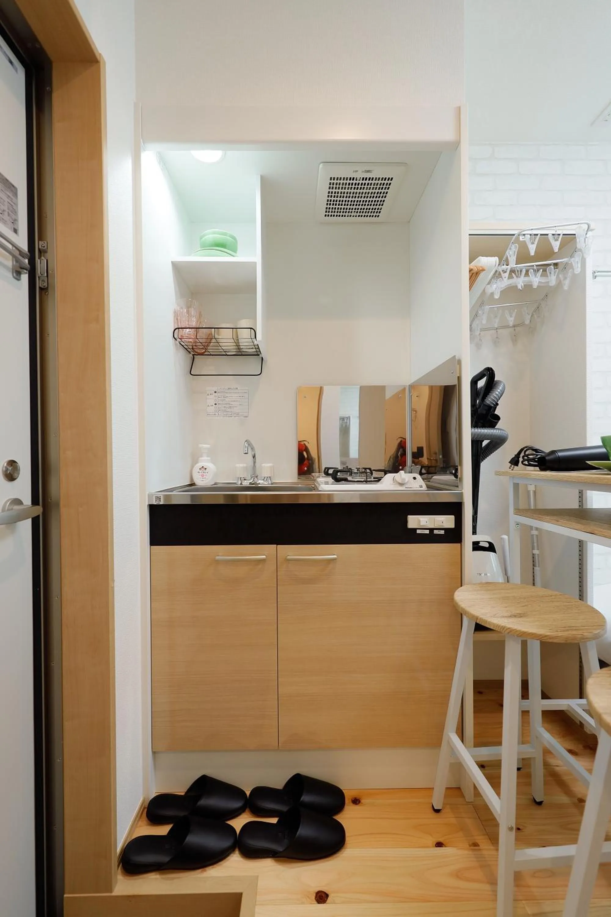 Zenith Shinjuku Hinoki by Tranova