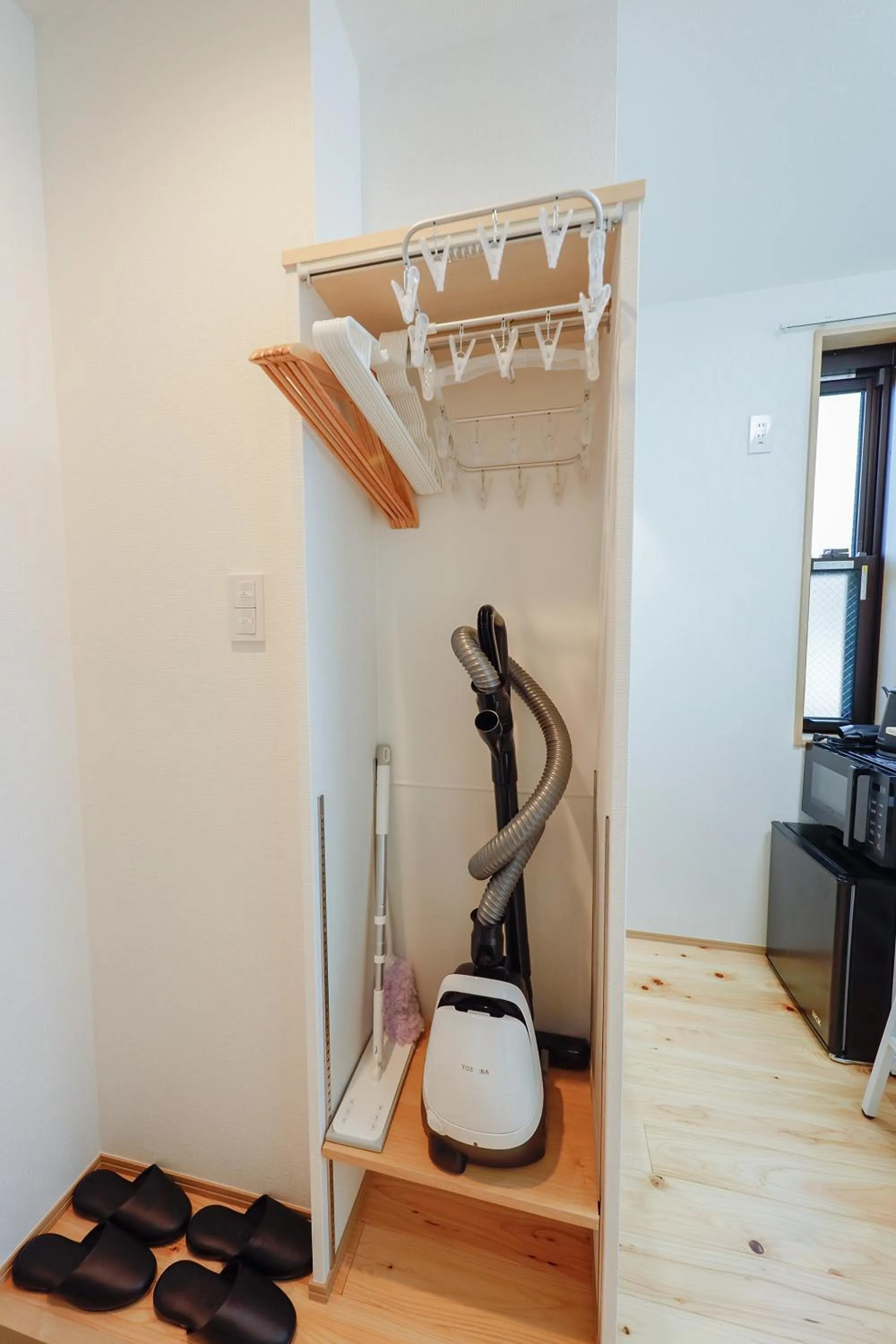 Zenith Shinjuku Hinoki by Tranova