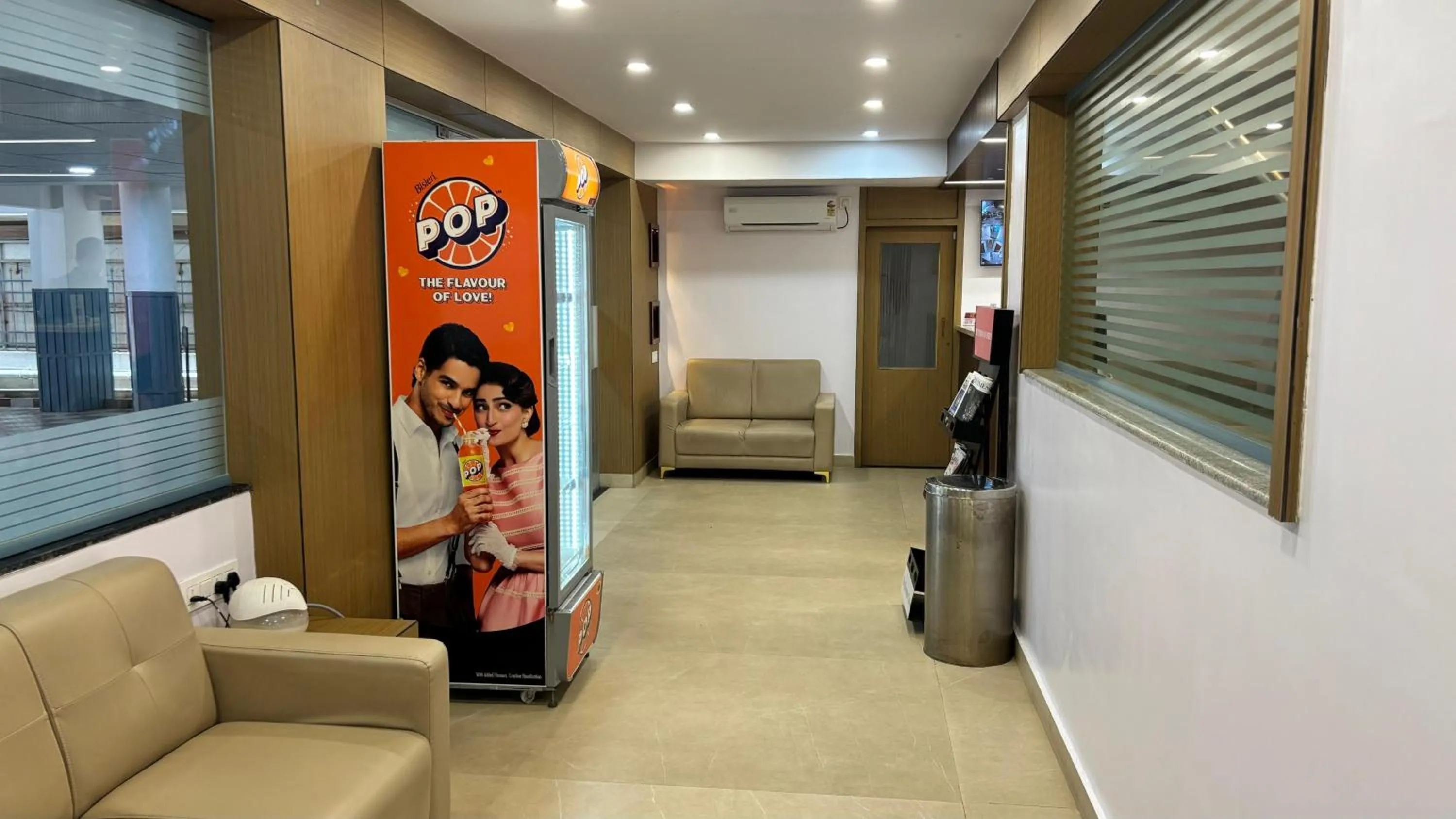 People in Hotel Kalyan Suites