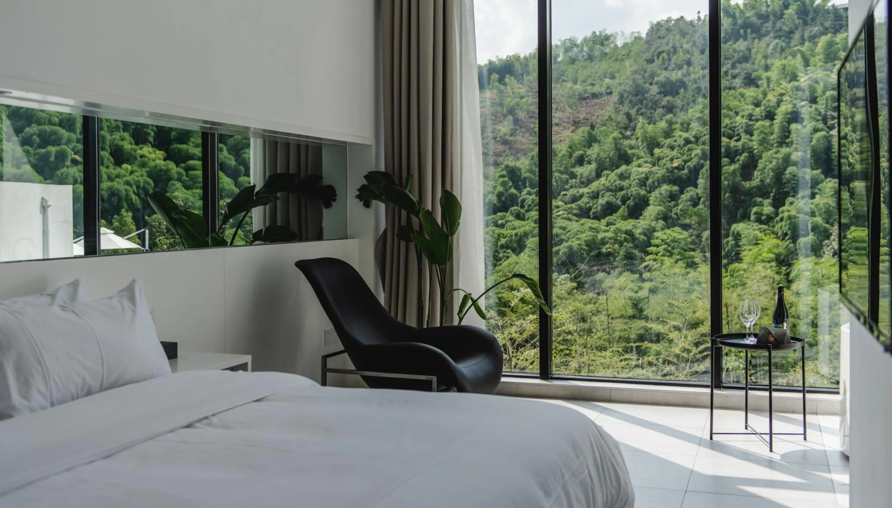 Bed in Nian hotel & resorts