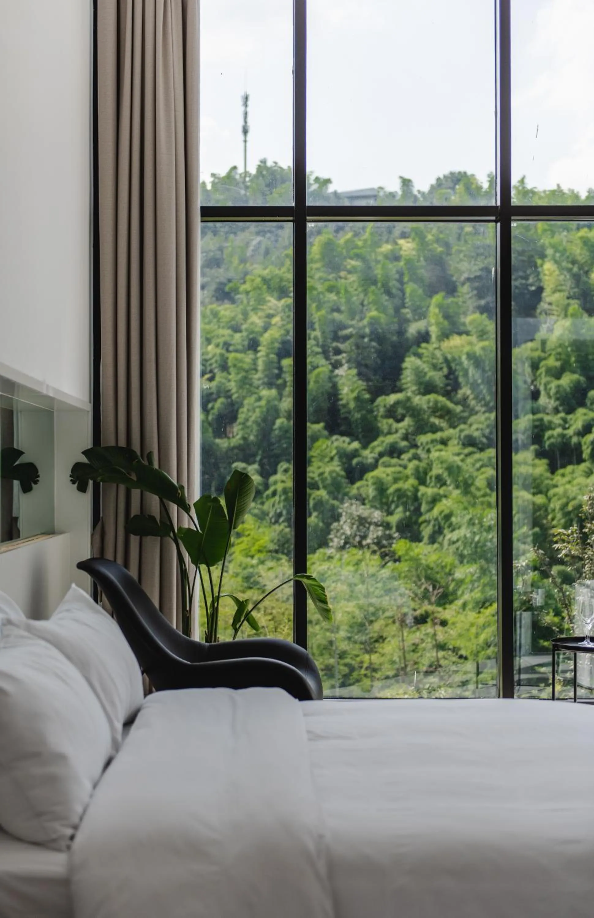 Bed in Nian hotel & resorts