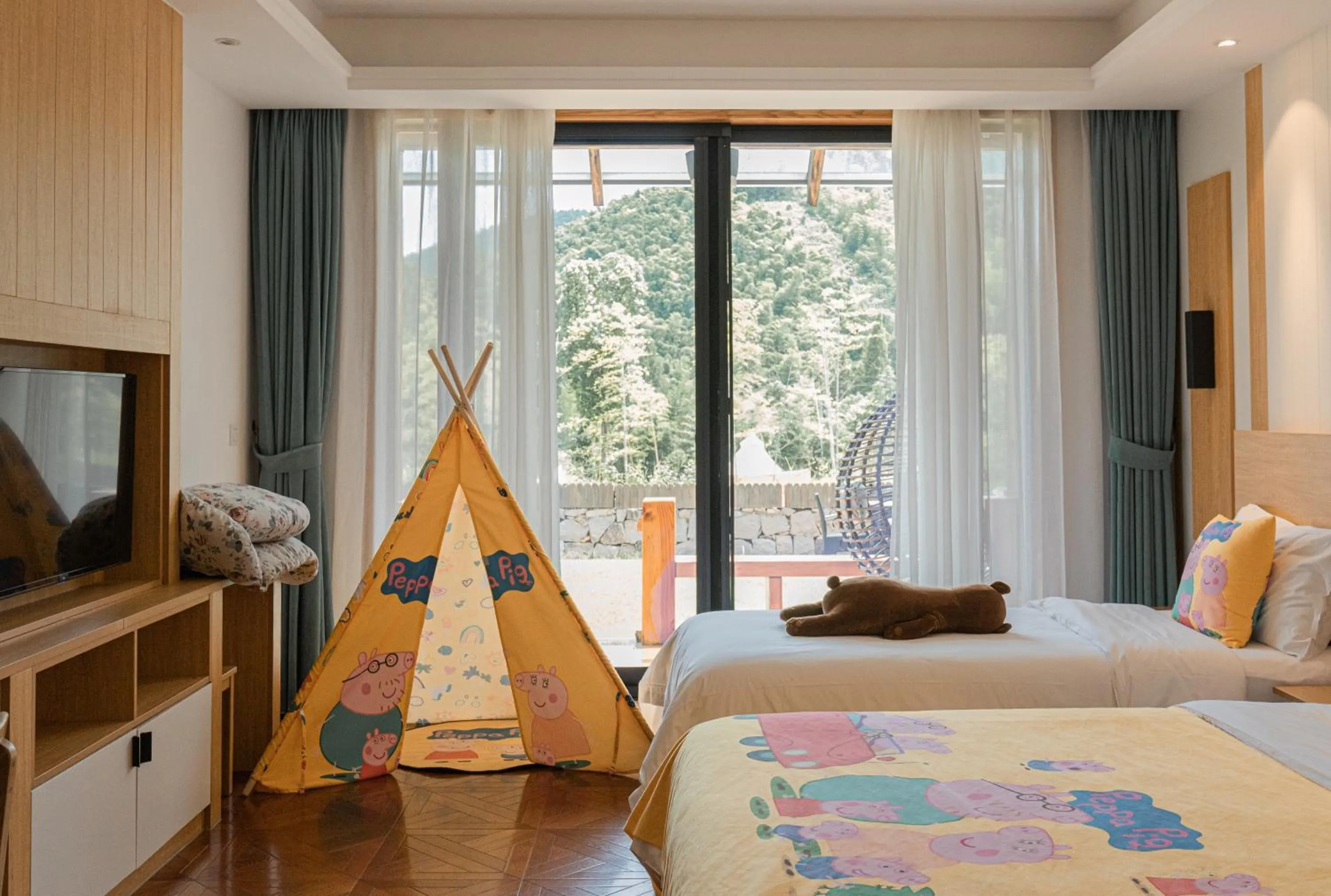 Bed in Nian hotel & resorts