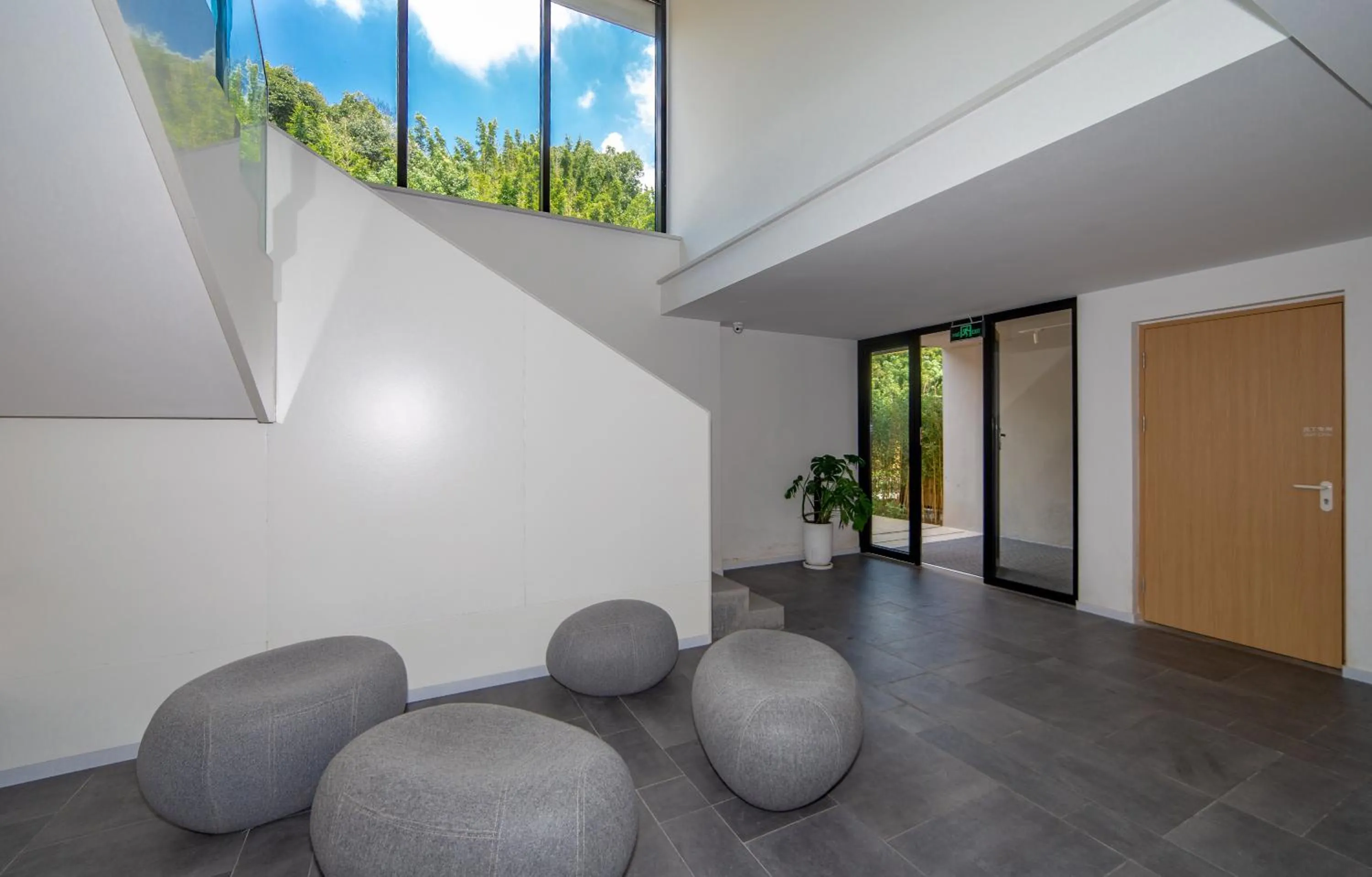 Seating area in Nian hotel & resorts