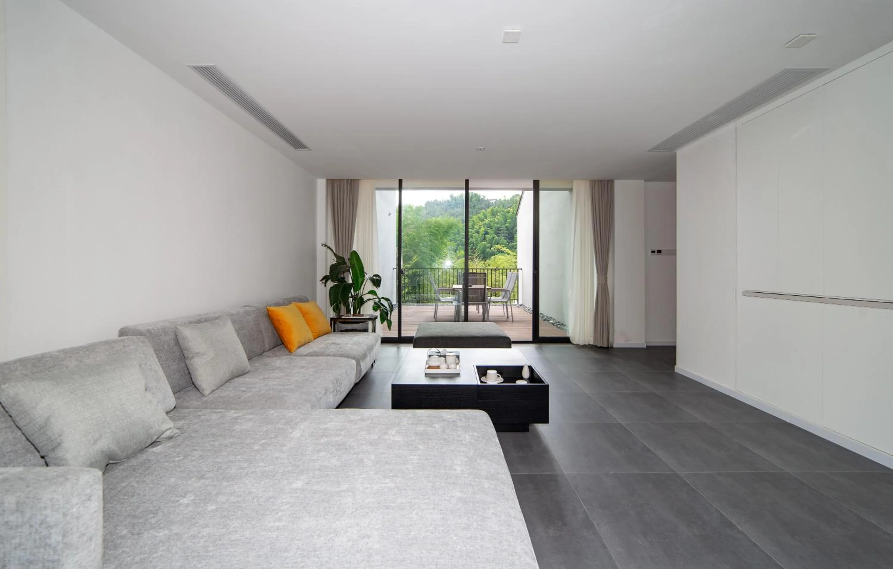 Living room in Nian hotel & resorts