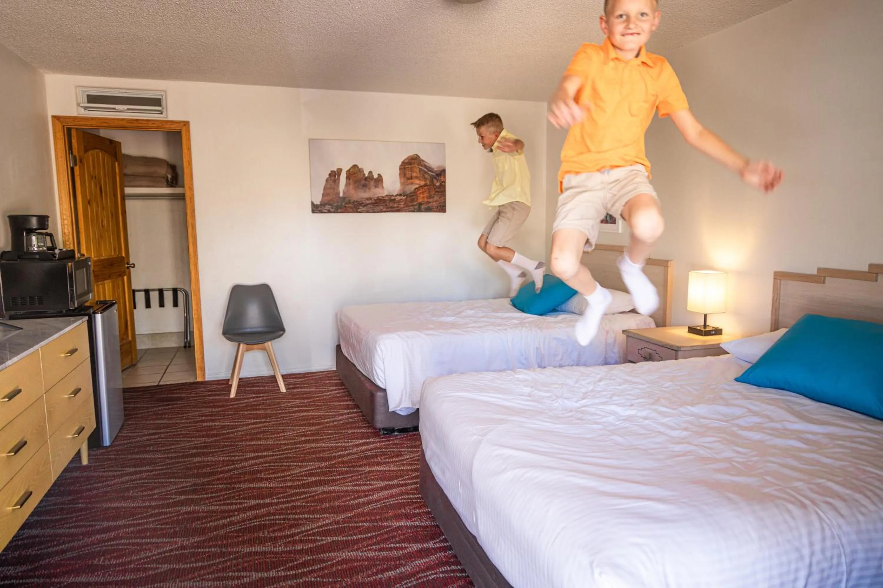 Bed in Sugar Loaf Lodge