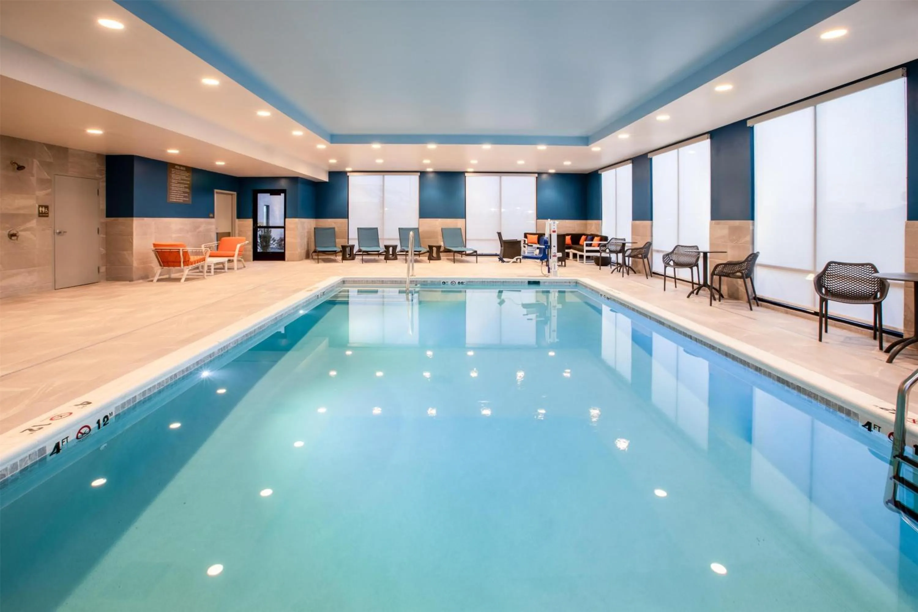 Pool view in Hampton Inn & Suites La Grande, Or