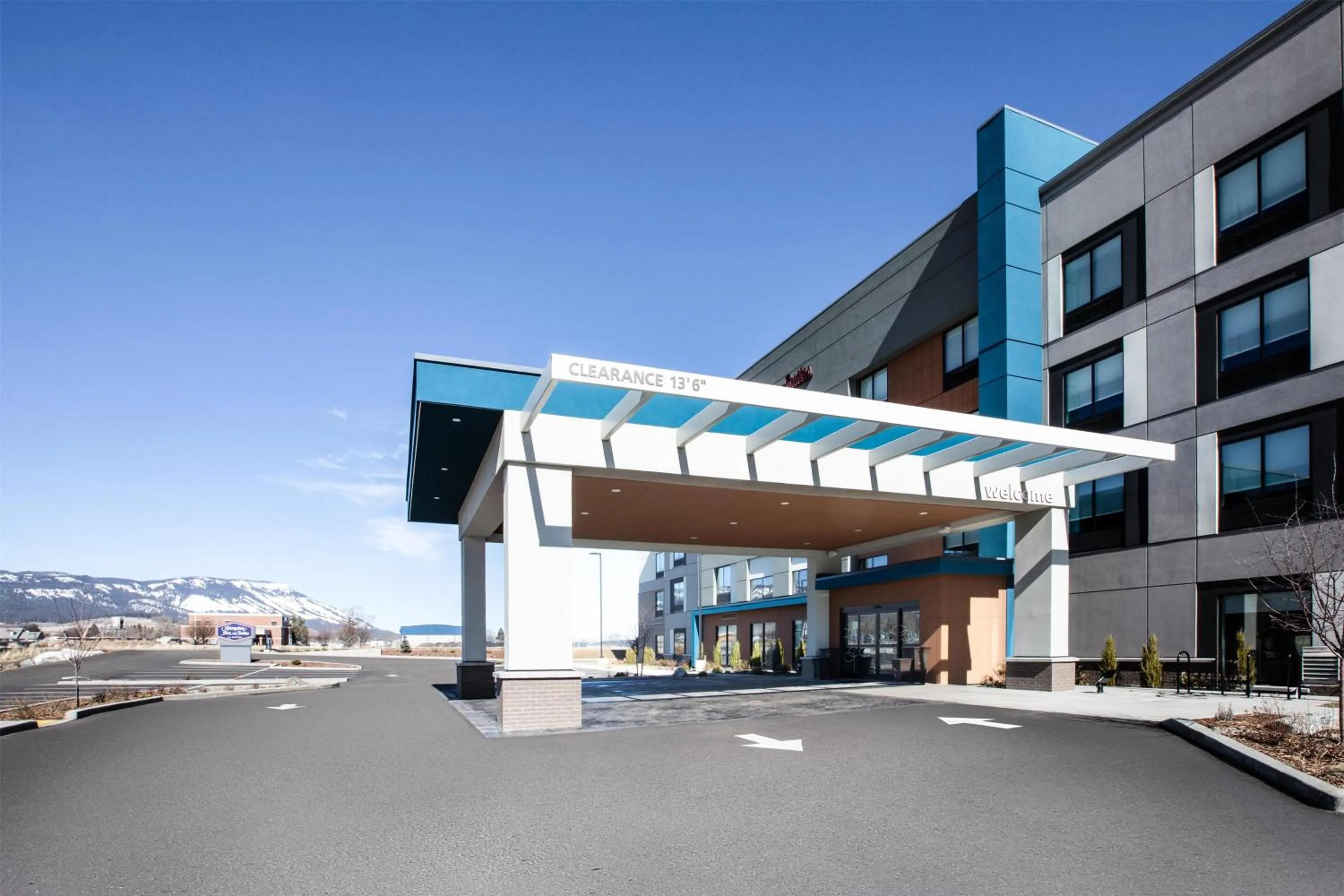 Property building in Hampton Inn & Suites La Grande, Or