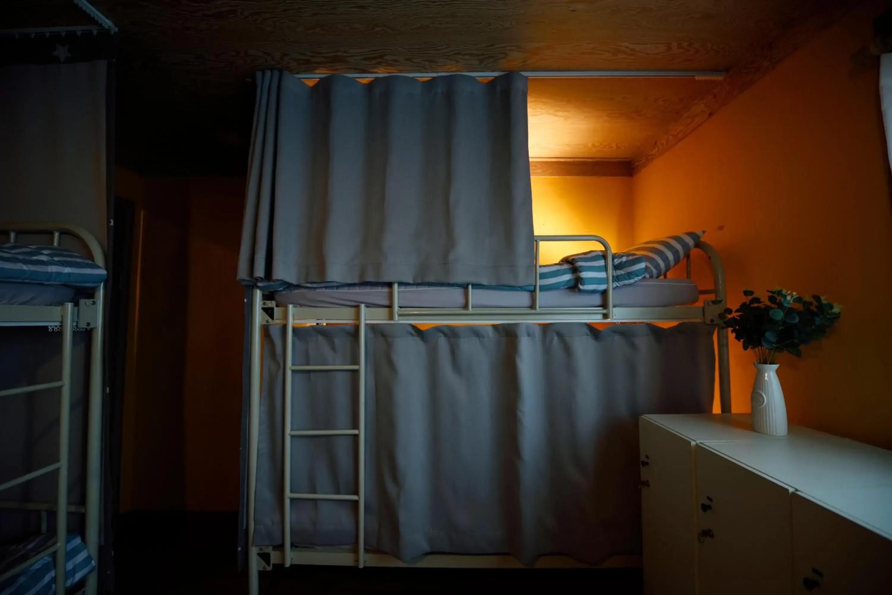 Bed in 8-Bed Mixed Dormitory Room in The One Hostel Hongdae in Seoul - Foreigner Only Bed in 8-Bed Mixed Dormitory Room in The One Hostel Hongdae in Seoul - Foreigner Only