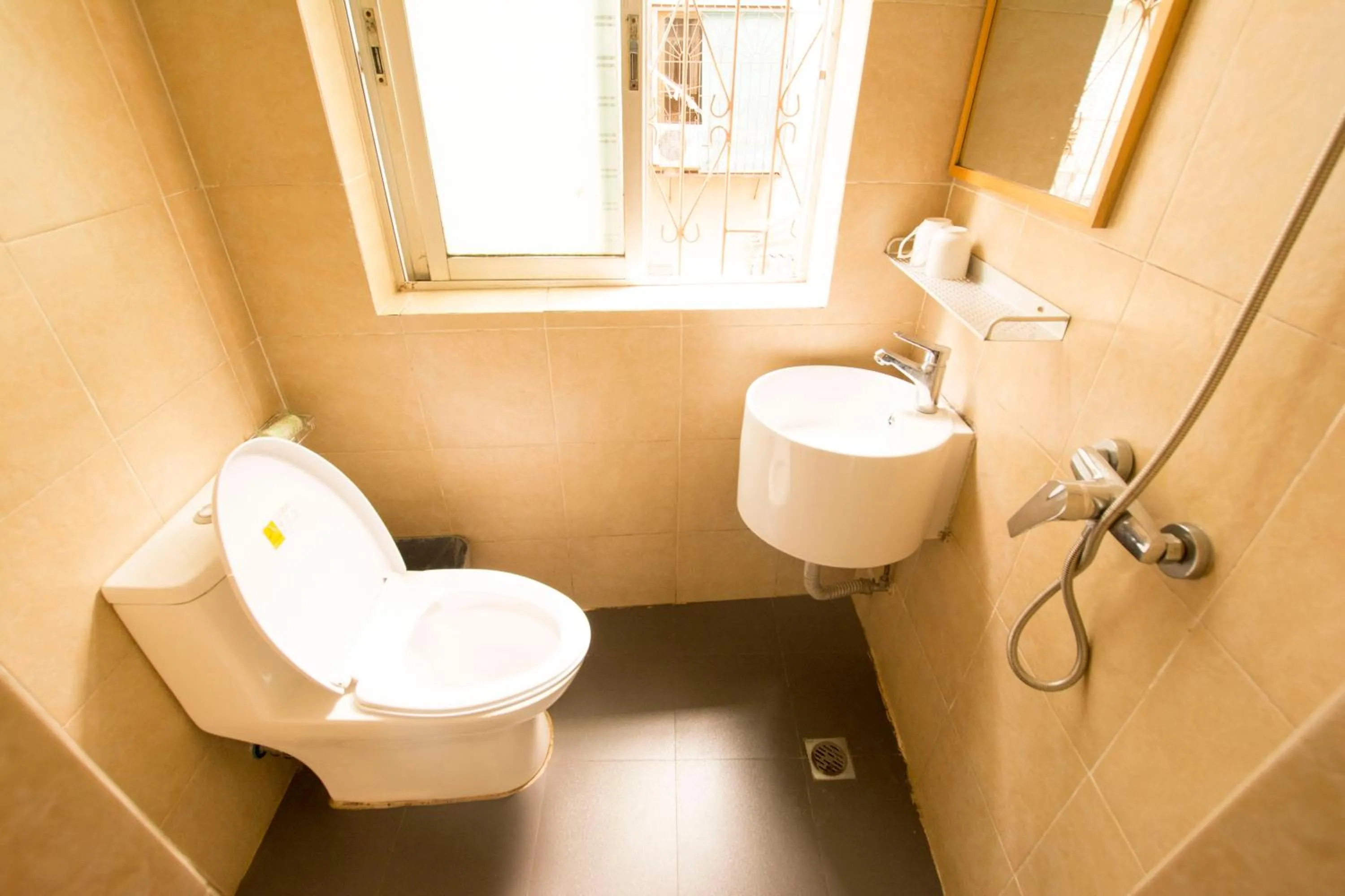 Bathroom in Guilin Cyan Box Guest House