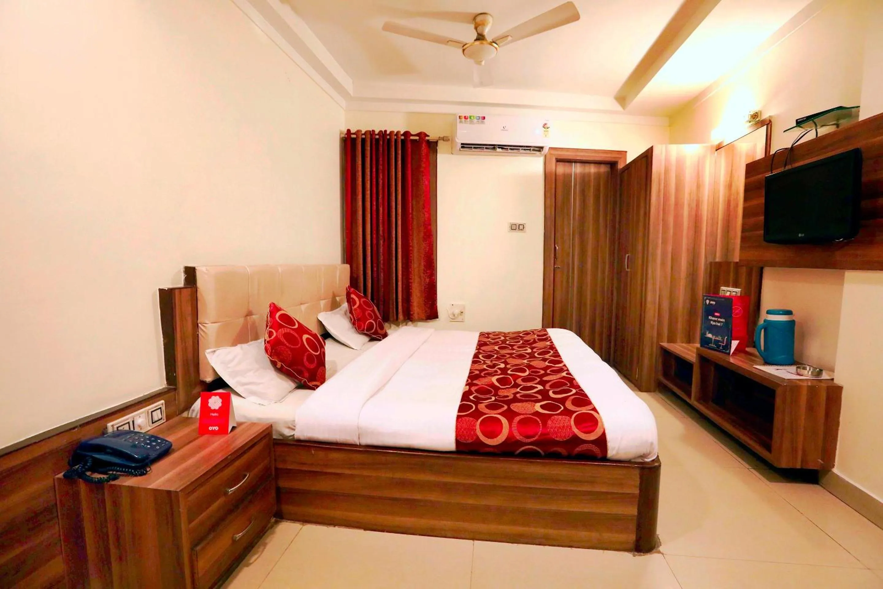 Bedroom in Collection O C T Palace