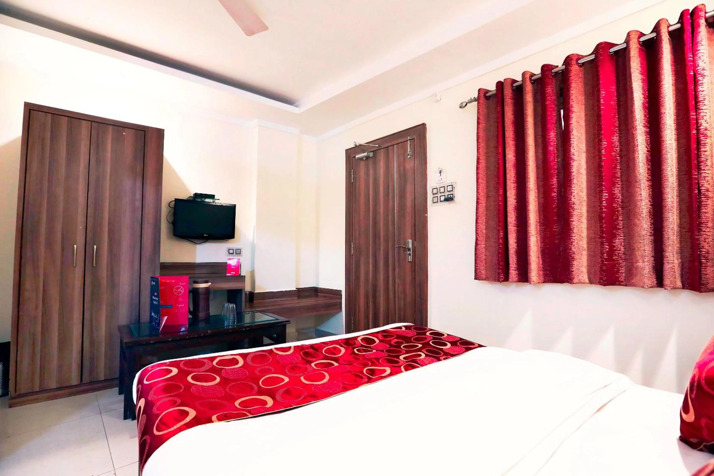 Bedroom in Collection O C T Palace