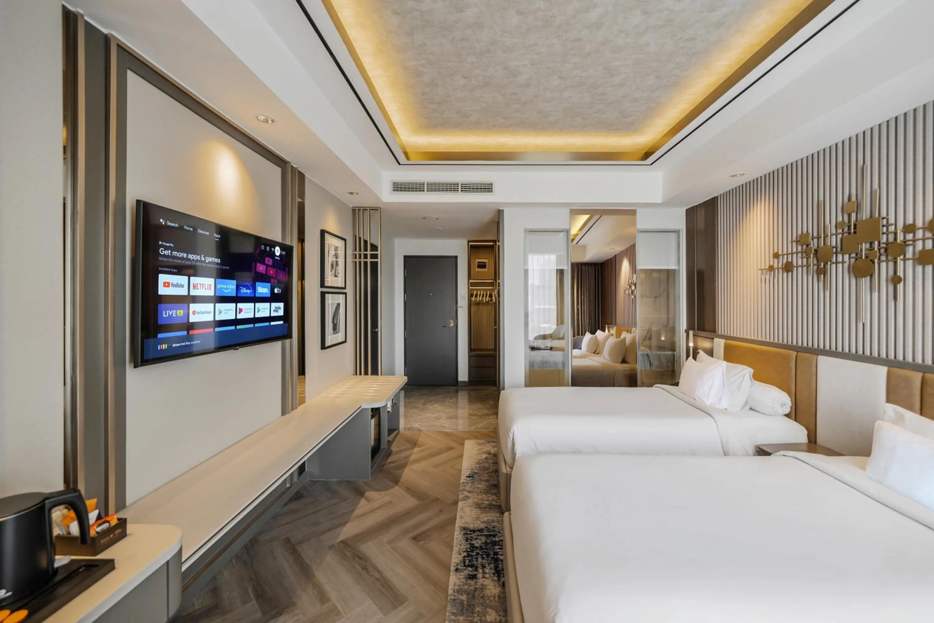 Bedroom, Bed in HARRIS Hotel & Conventions Gubeng