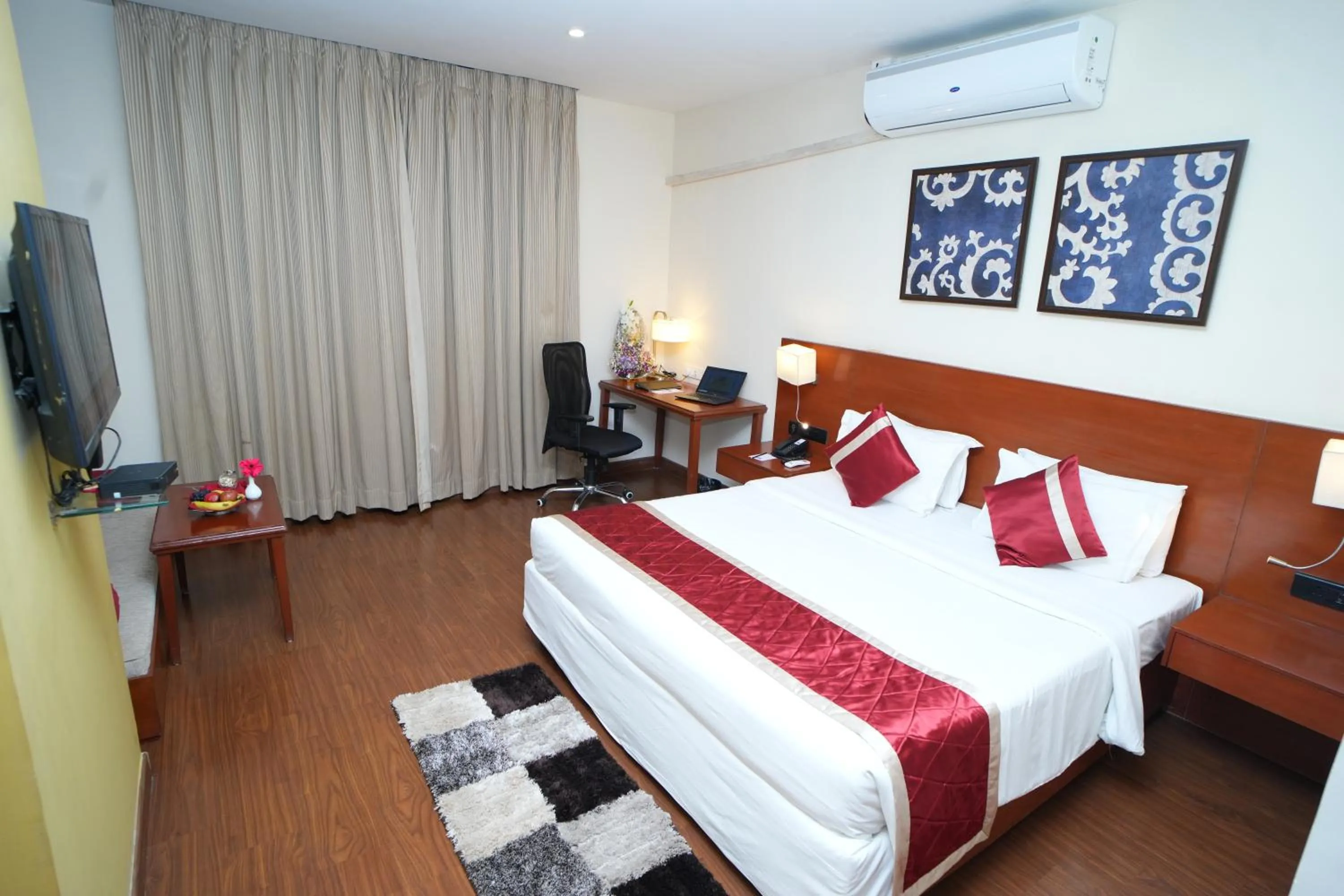 Bedroom, Bed in The Altruist Business Hotel Hitech