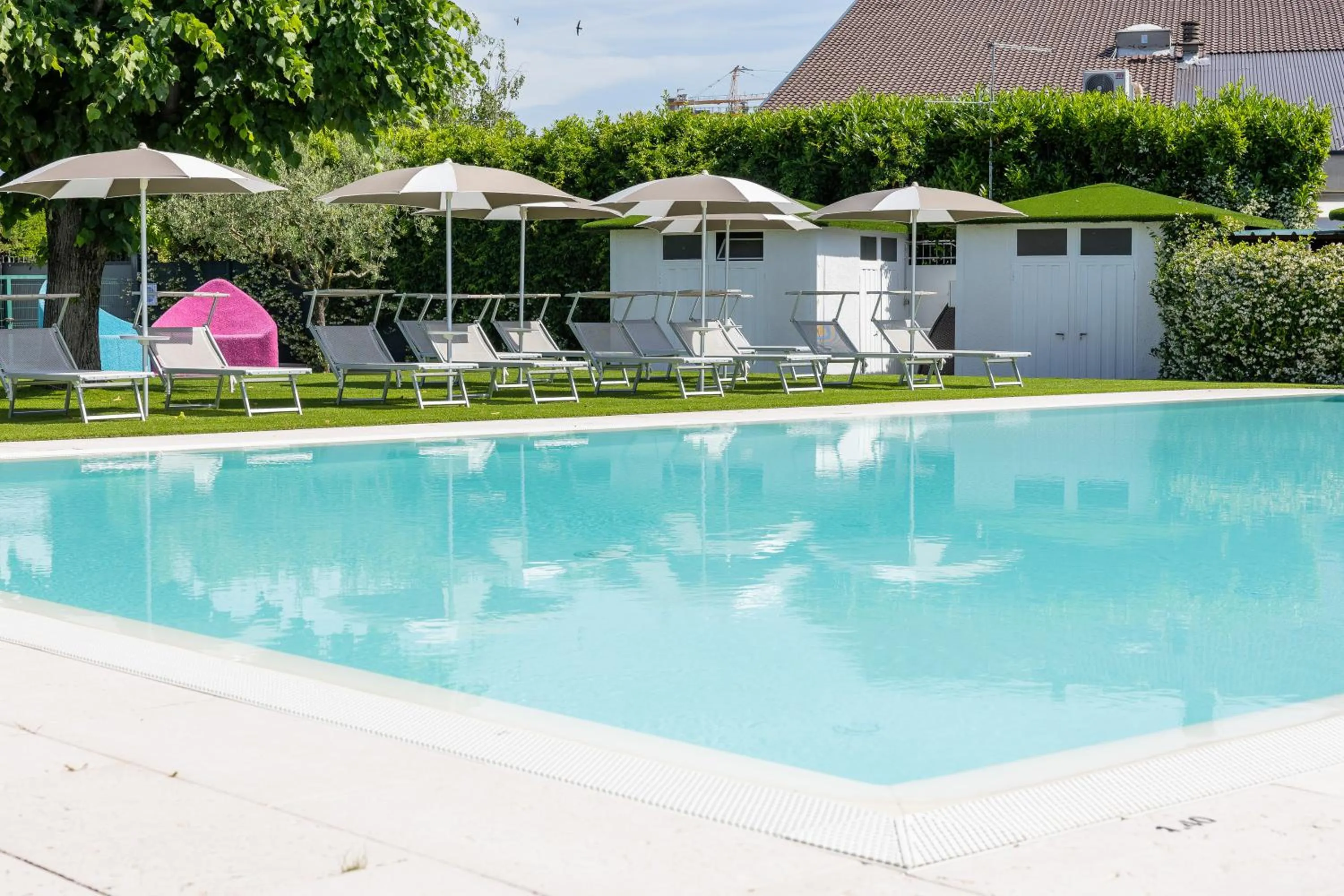 Swimming pool in Hotel Ristorante Al Fiore