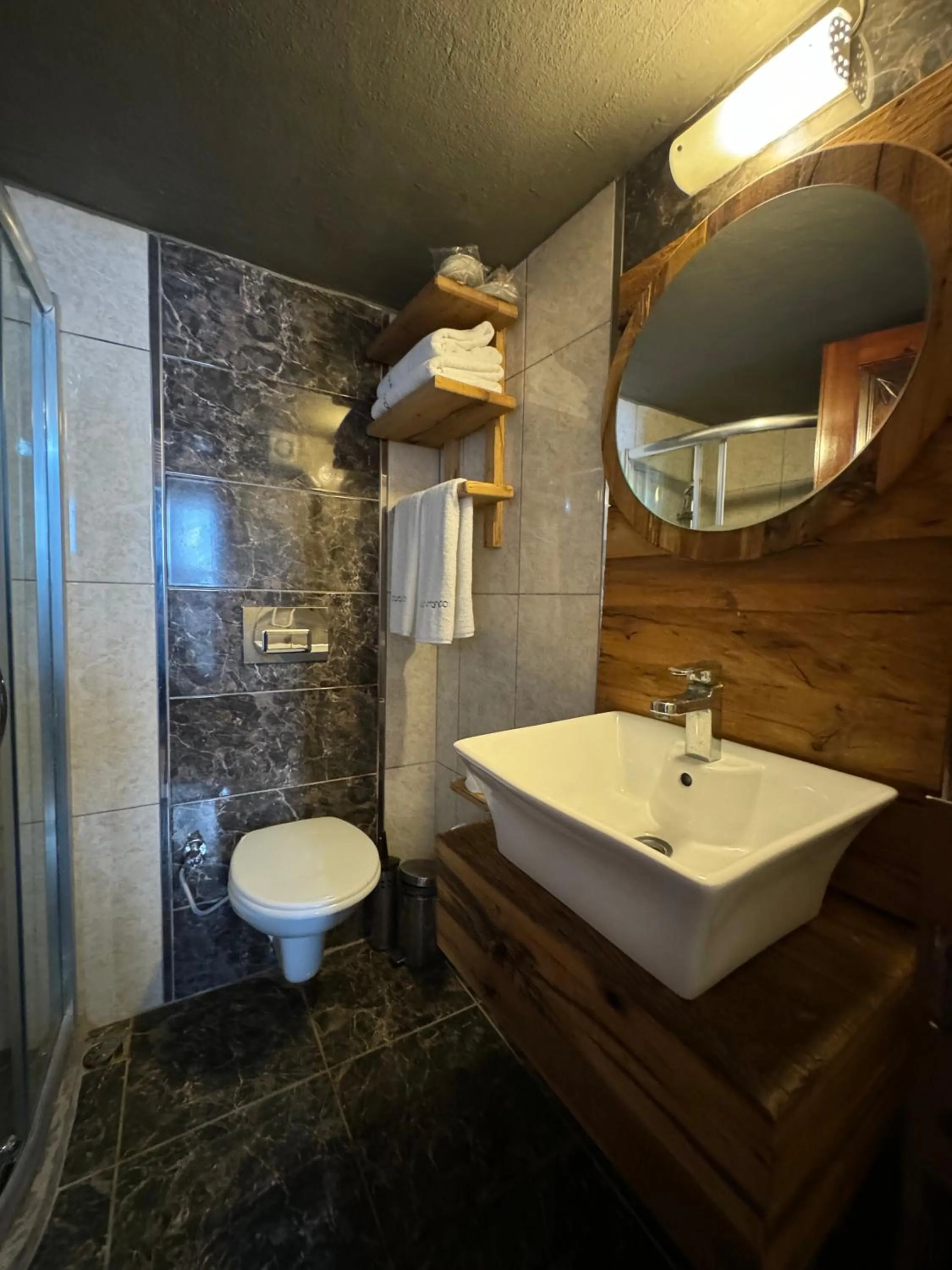 Toilet in Casa Franco Old Town