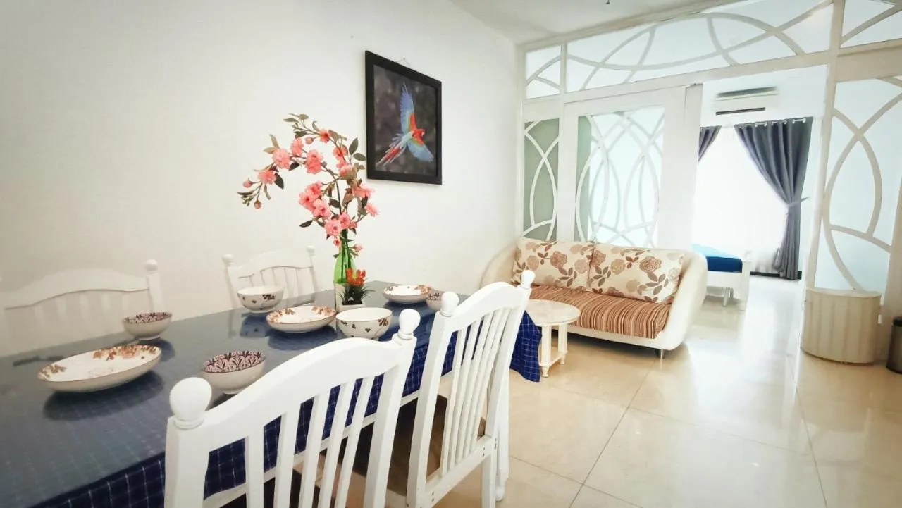 Living room in Queen Central Apartment Hotel