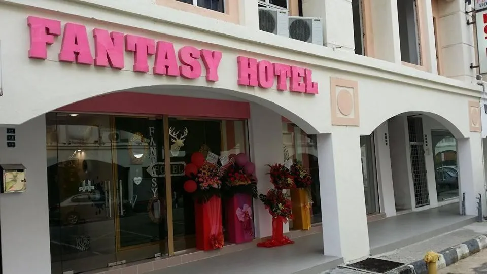 Facade/entrance in Fantasy Hotel