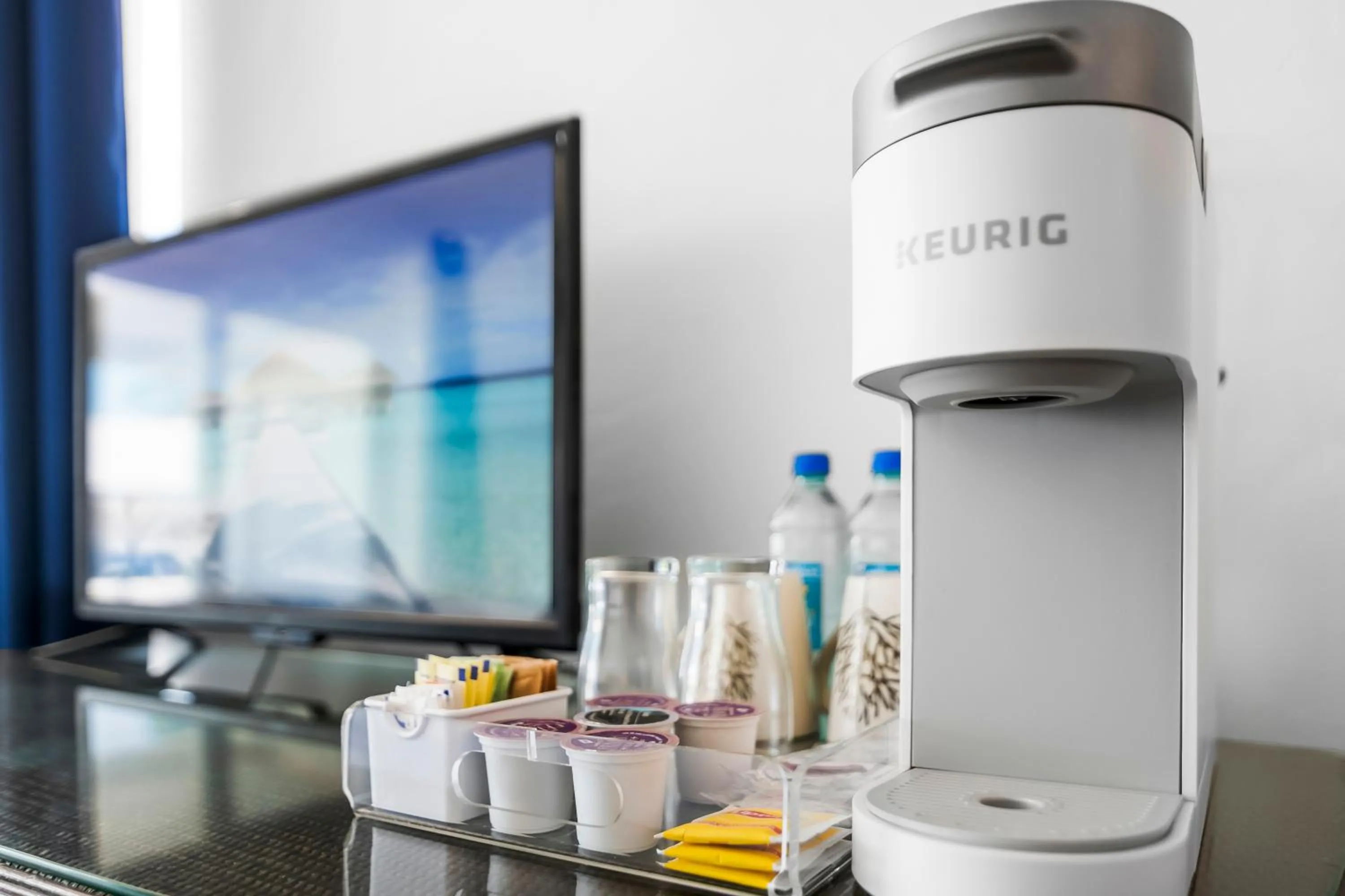 TV and multimedia in Augusta Bay