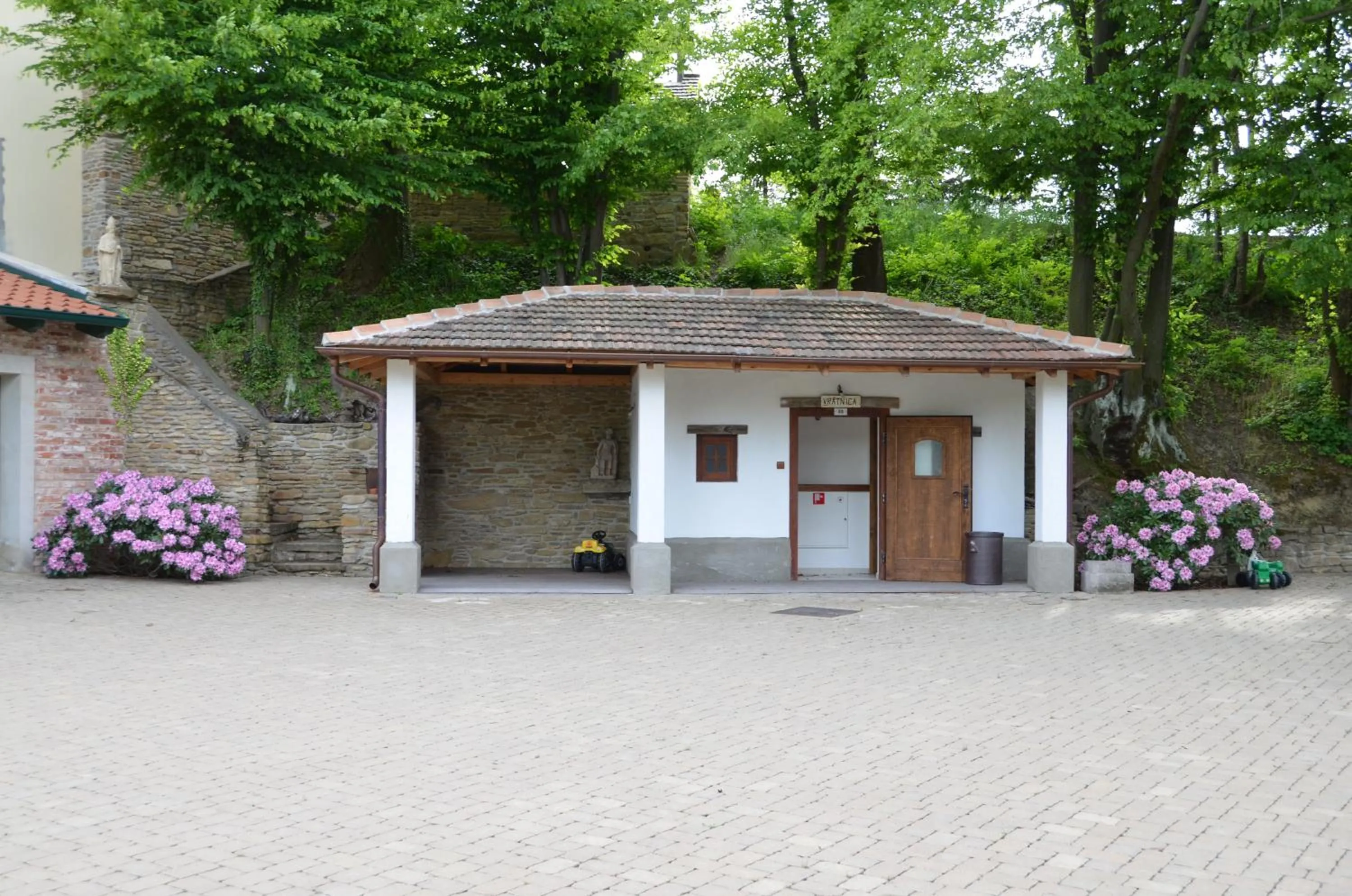 Neighbourhood in Boutique Hotel Pri Mlyne Lozorno