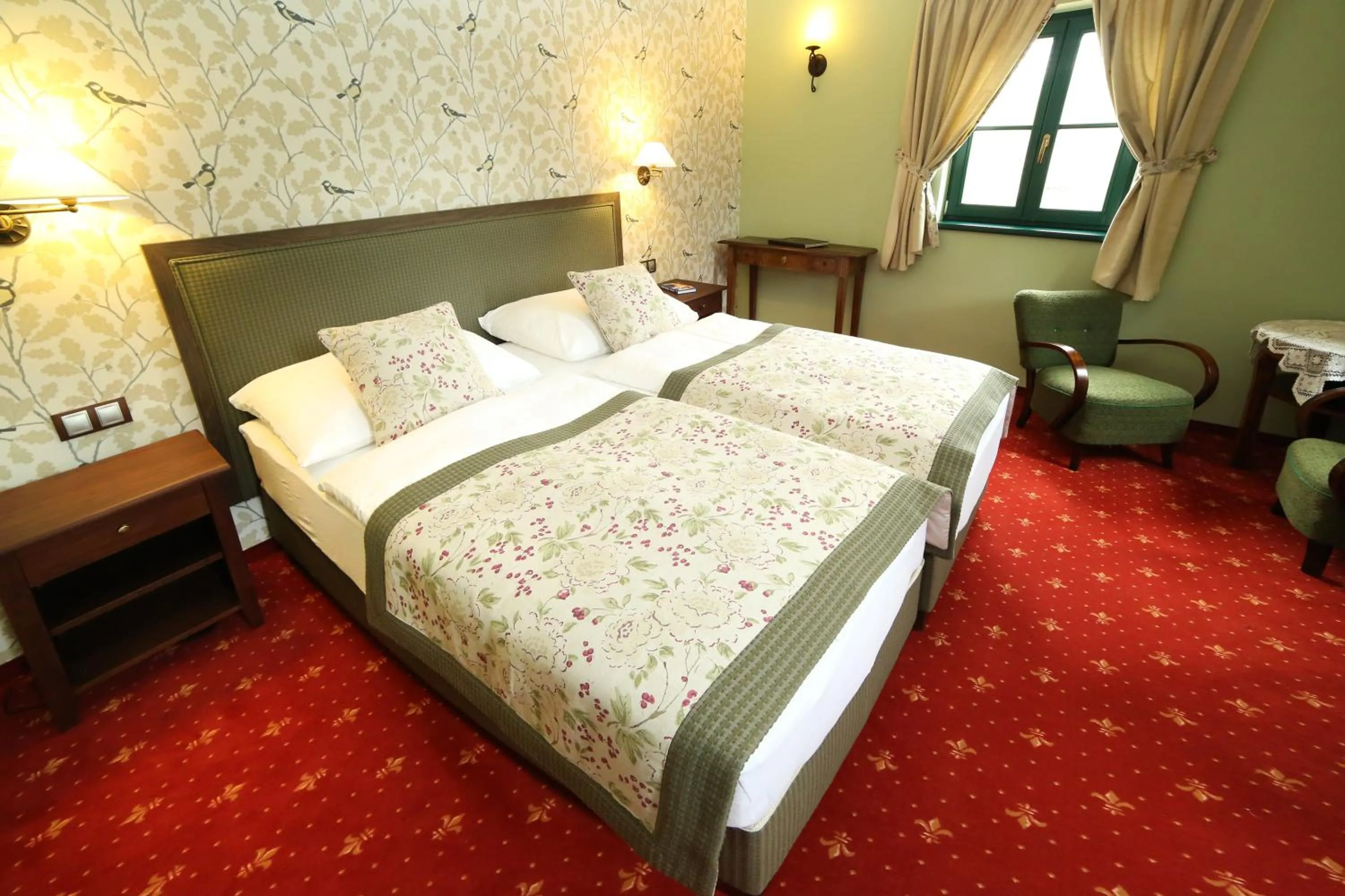 Photo of the whole room, Bed in Boutique Hotel Pri Mlyne Lozorno