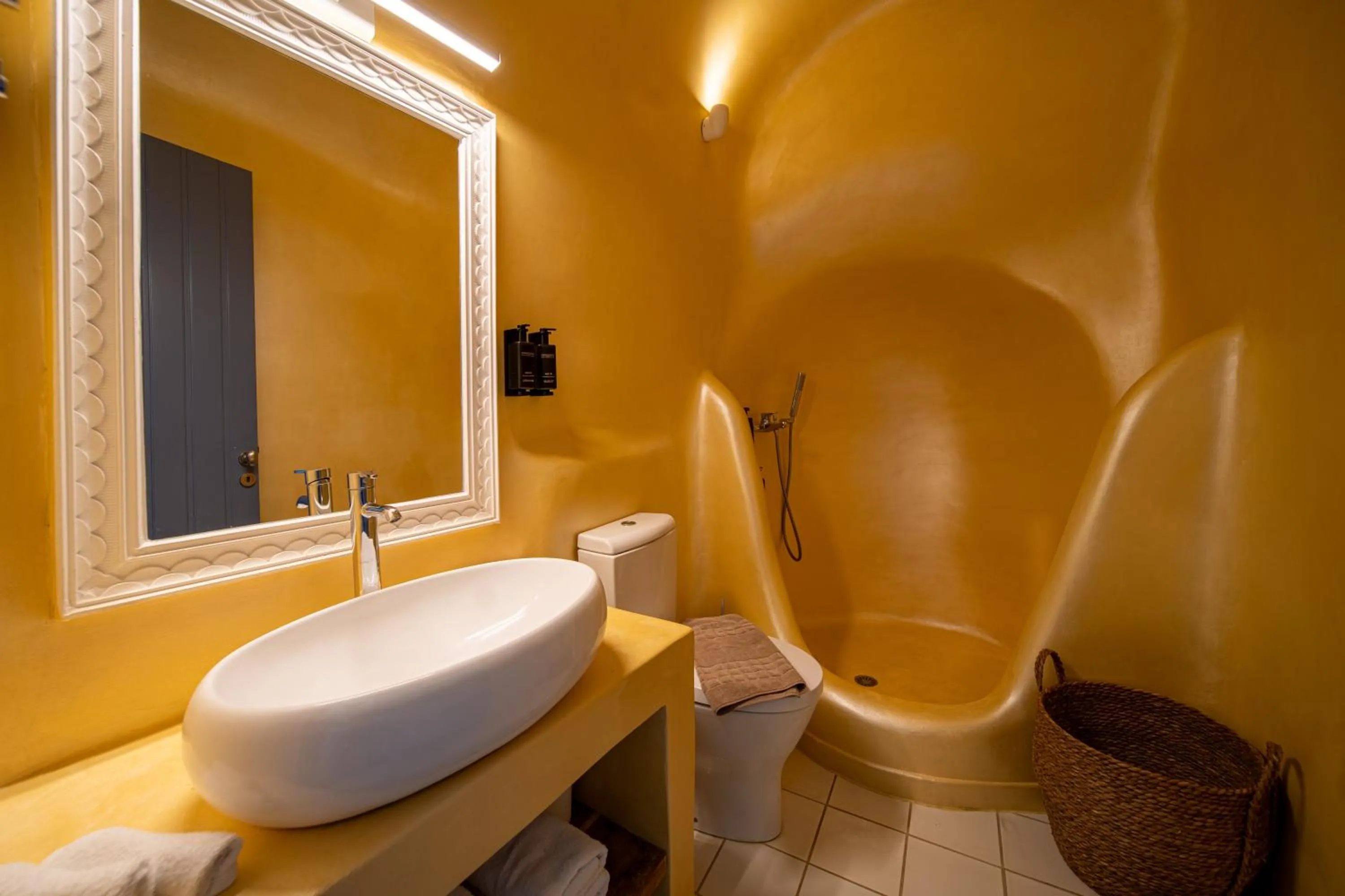 Bathroom in Luna Santorini Suites