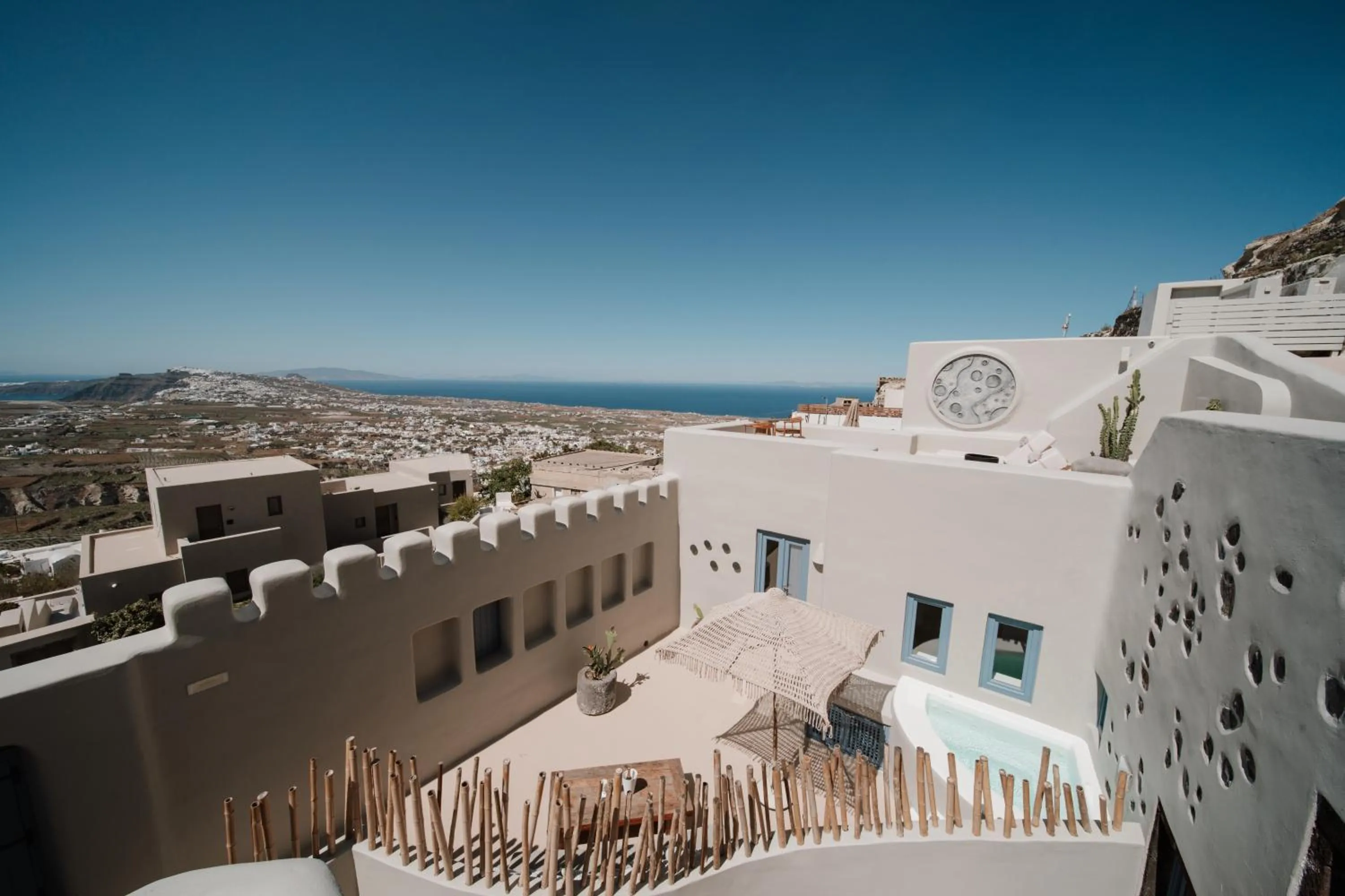Balcony/Terrace in Luna Santorini Suites