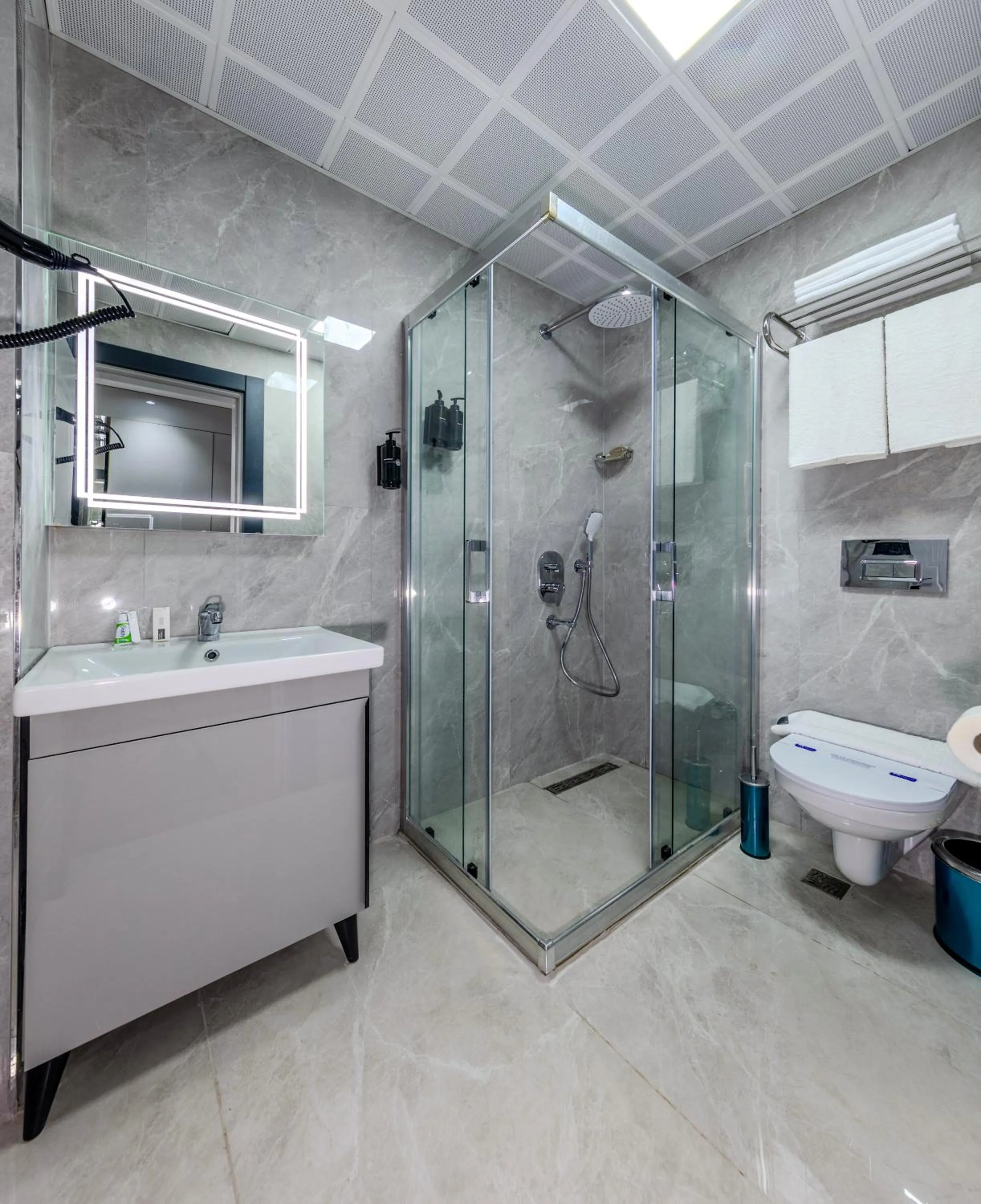 Shower in Dedem Hotel Premium - Çorlu