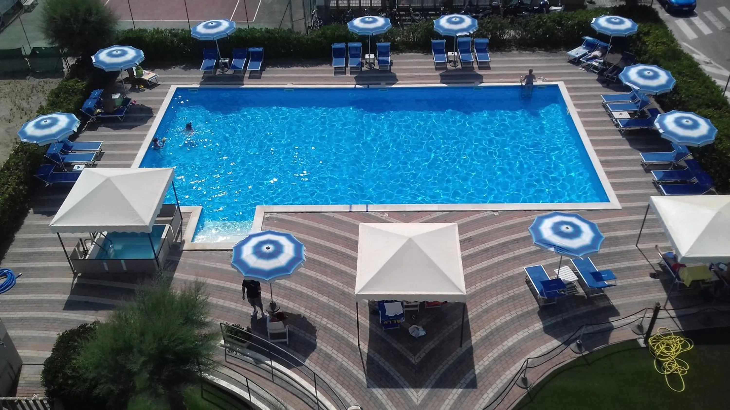 Swimming pool in Hotel Atlantic