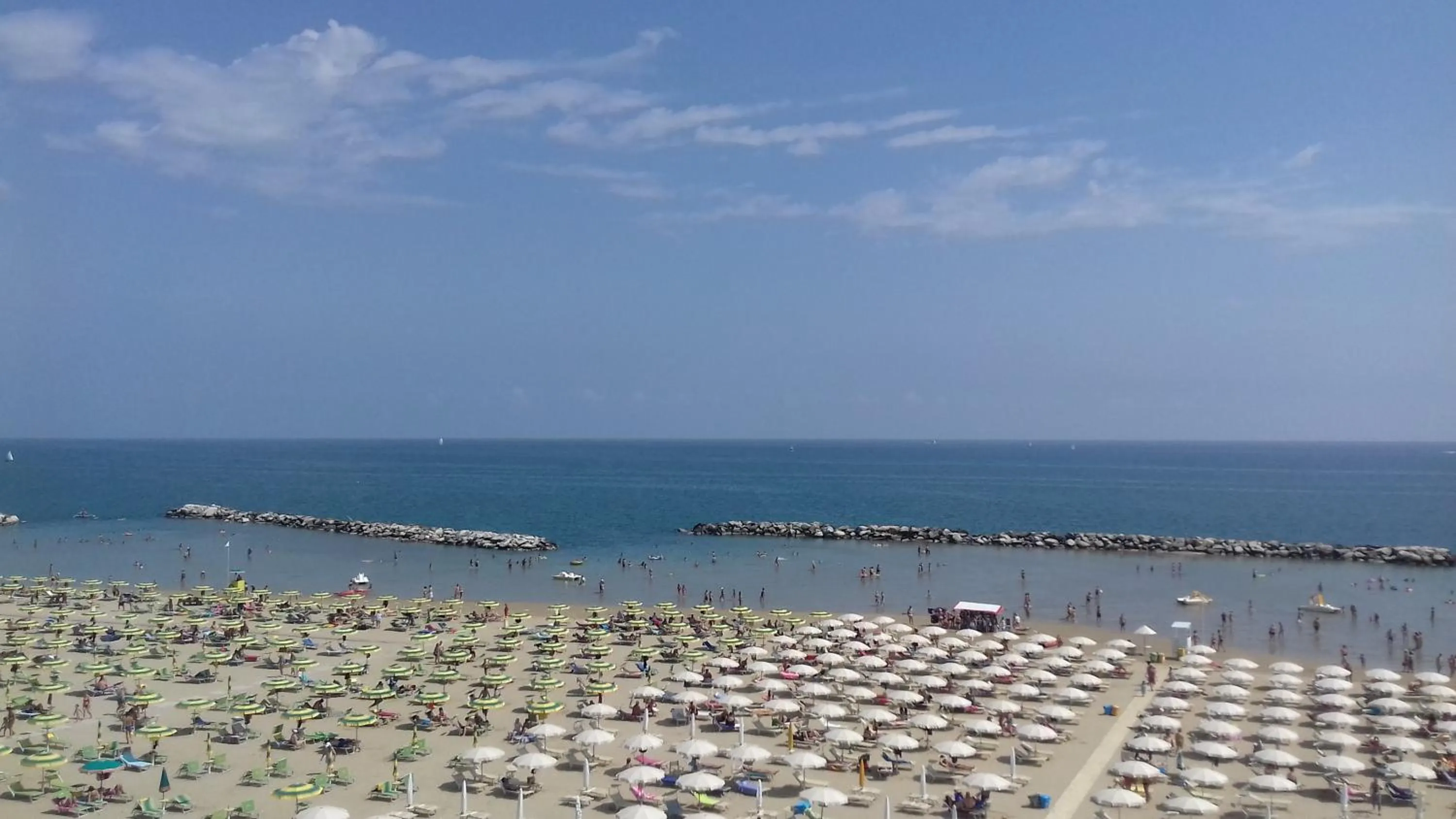 Beach in Hotel Atlantic