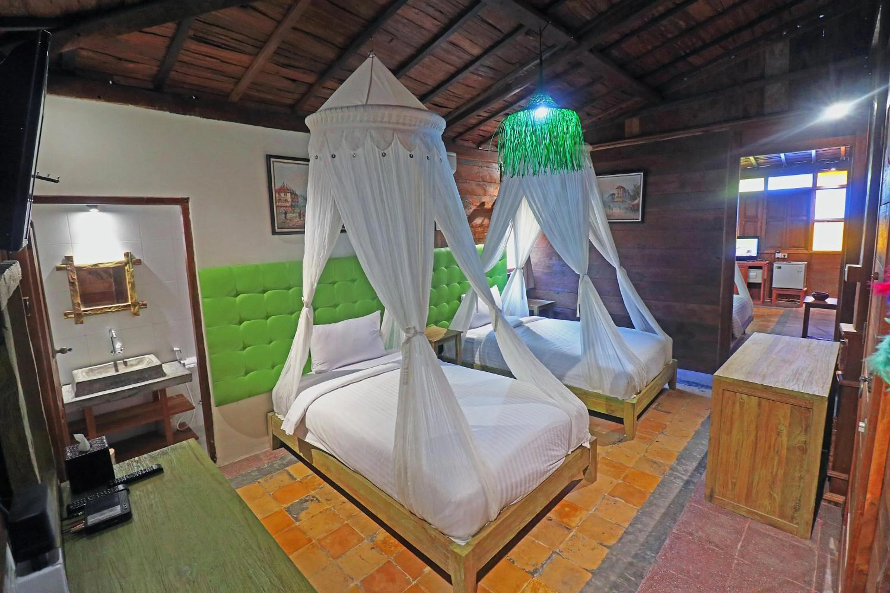 Photo of the whole room, Bed in Salim Beach Resort