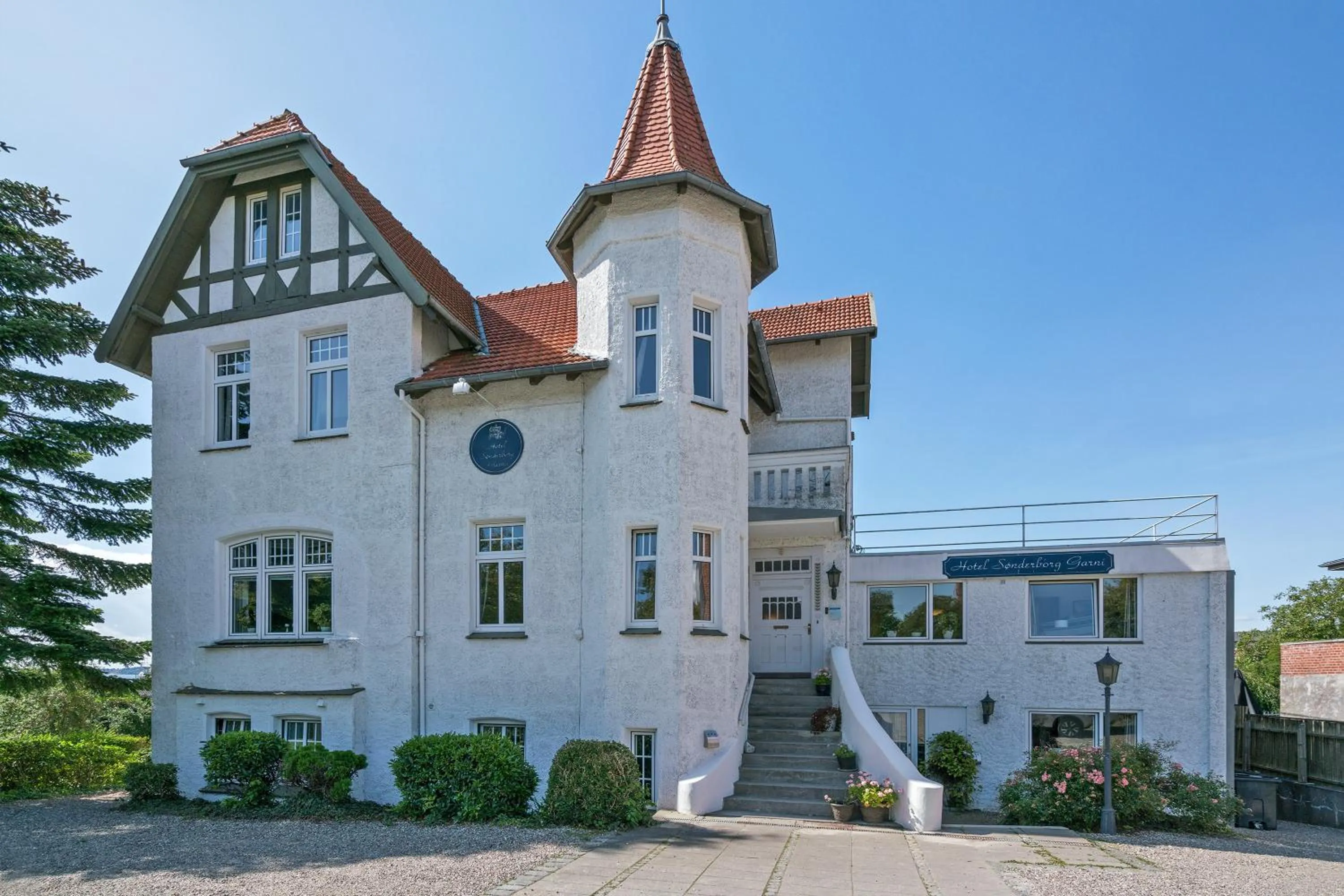 Property building in Hotel Sønderborg Garni
