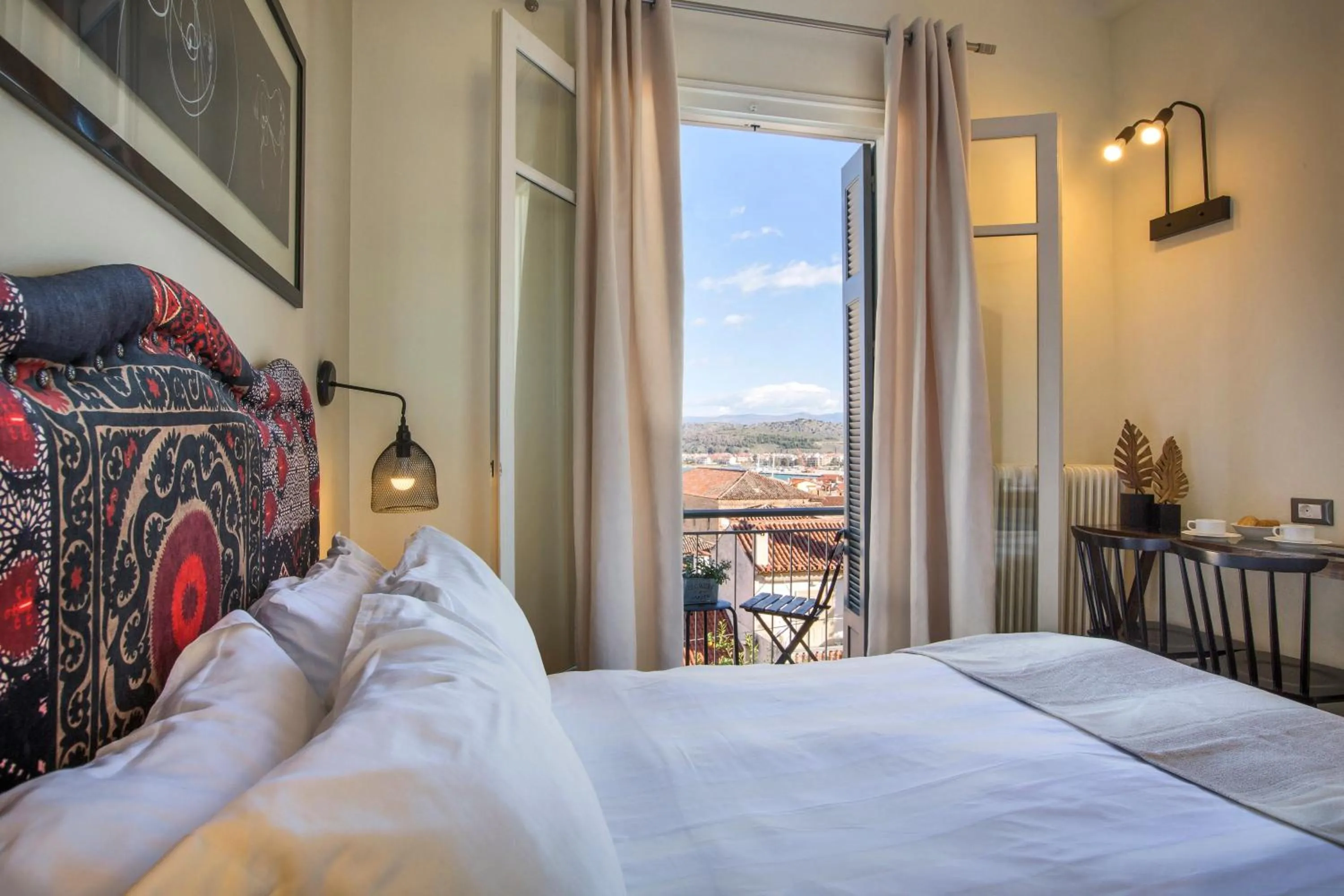 Bed in Leto Nuevo Hotel