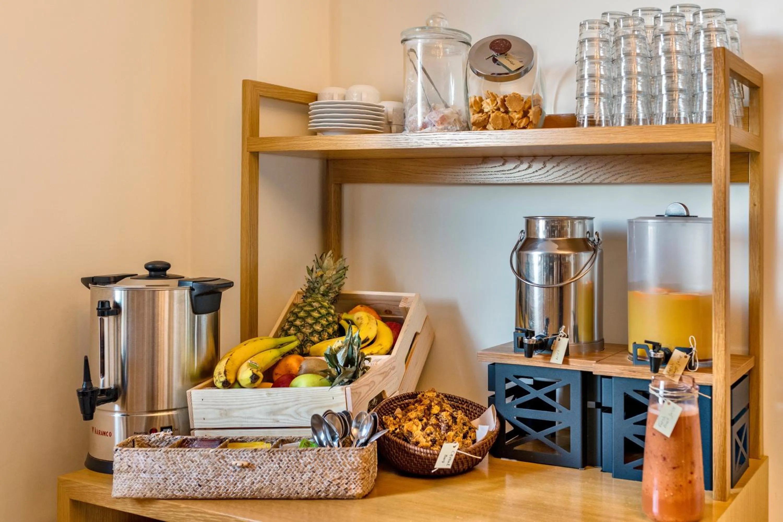 Buffet breakfast in Leto Nuevo Hotel