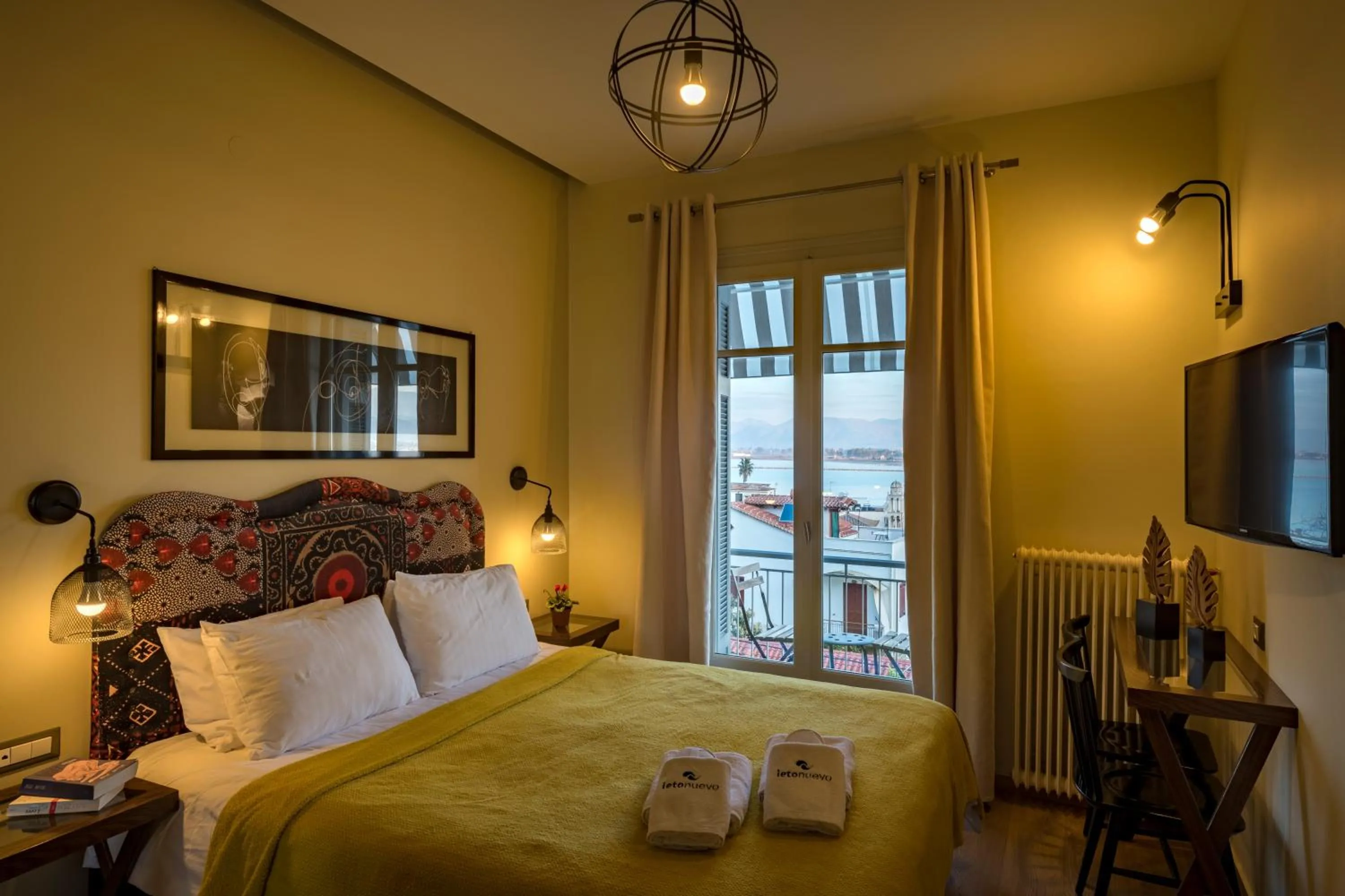 Bed in Leto Nuevo Hotel