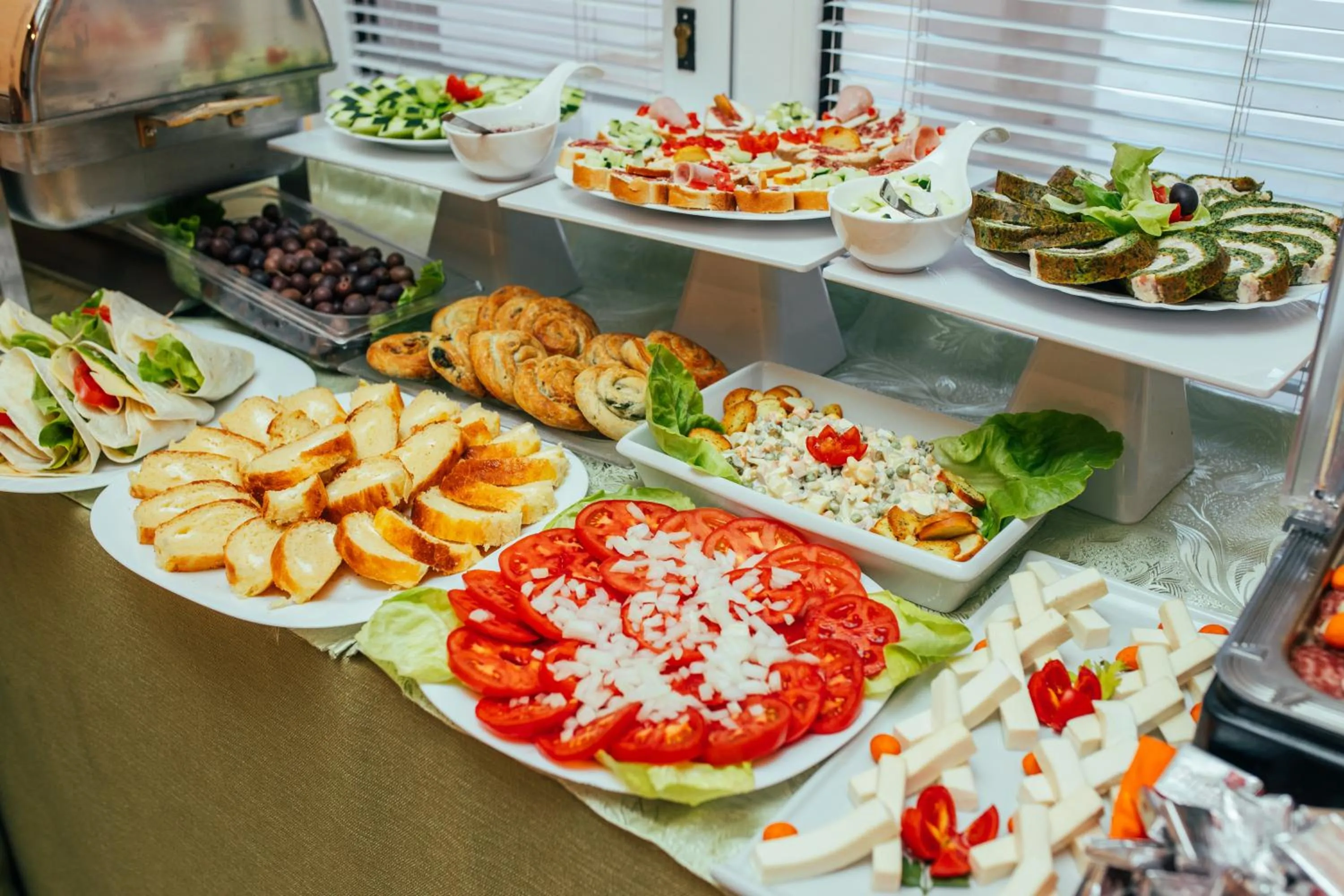 Buffet breakfast in Garni Hotel Koral