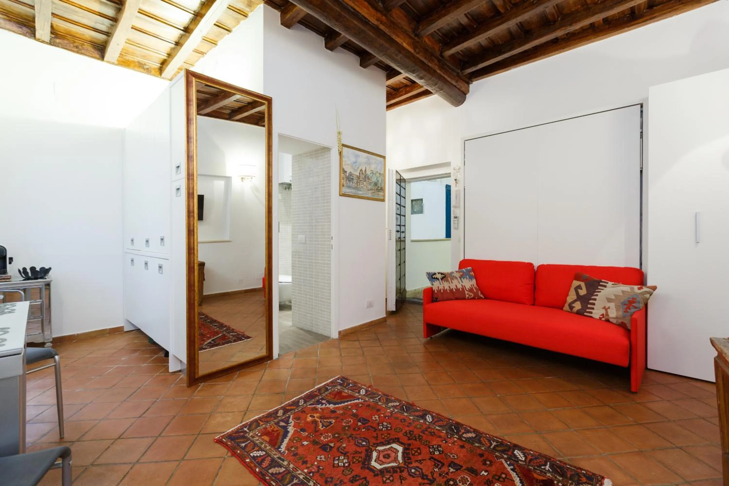 Living room in NAVONA, Old Rome Lodge