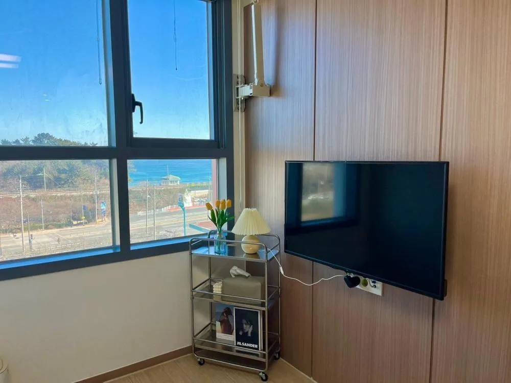 Donghae beach hanseom