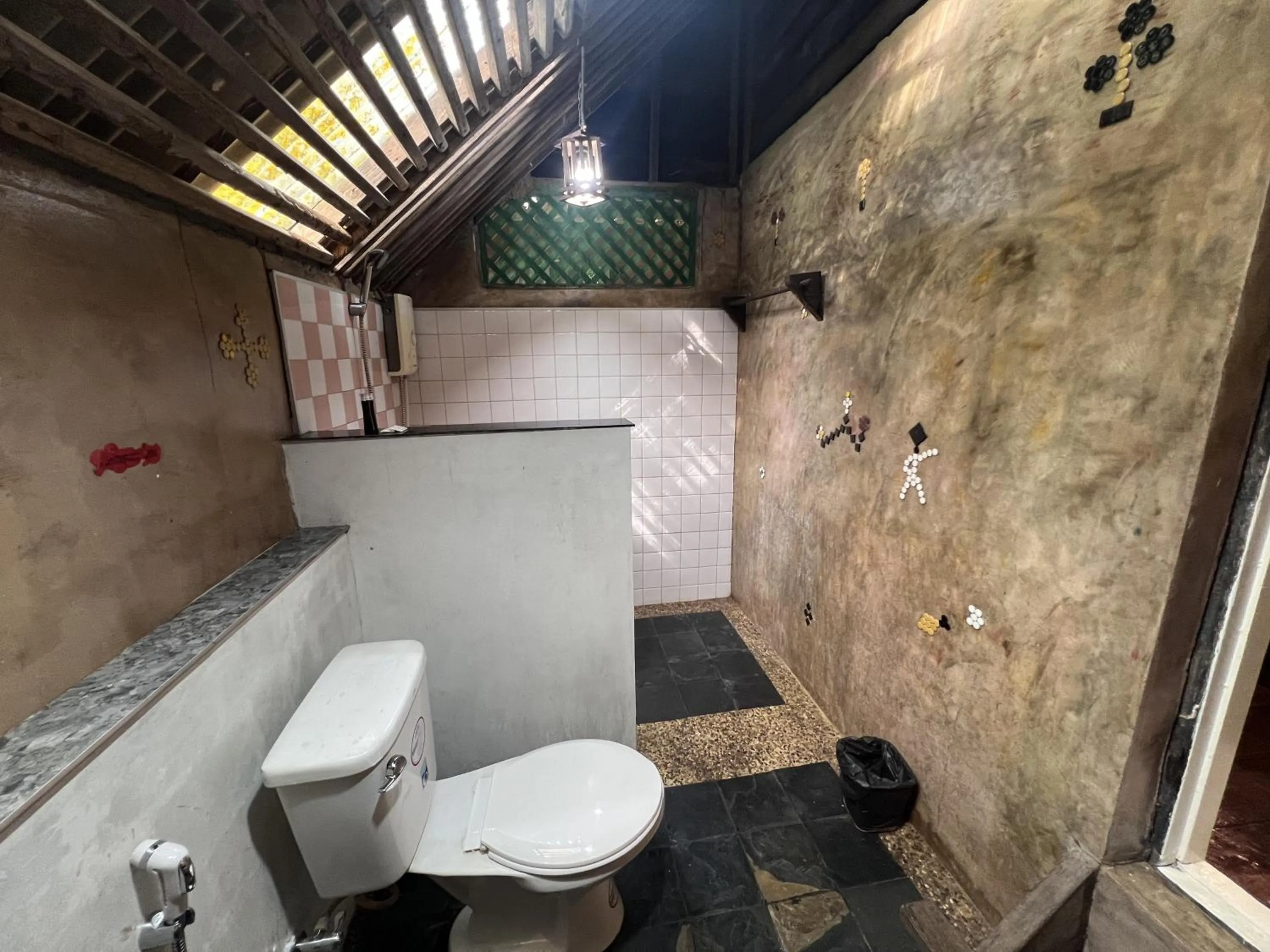 Bathroom in Pang Mai Resort