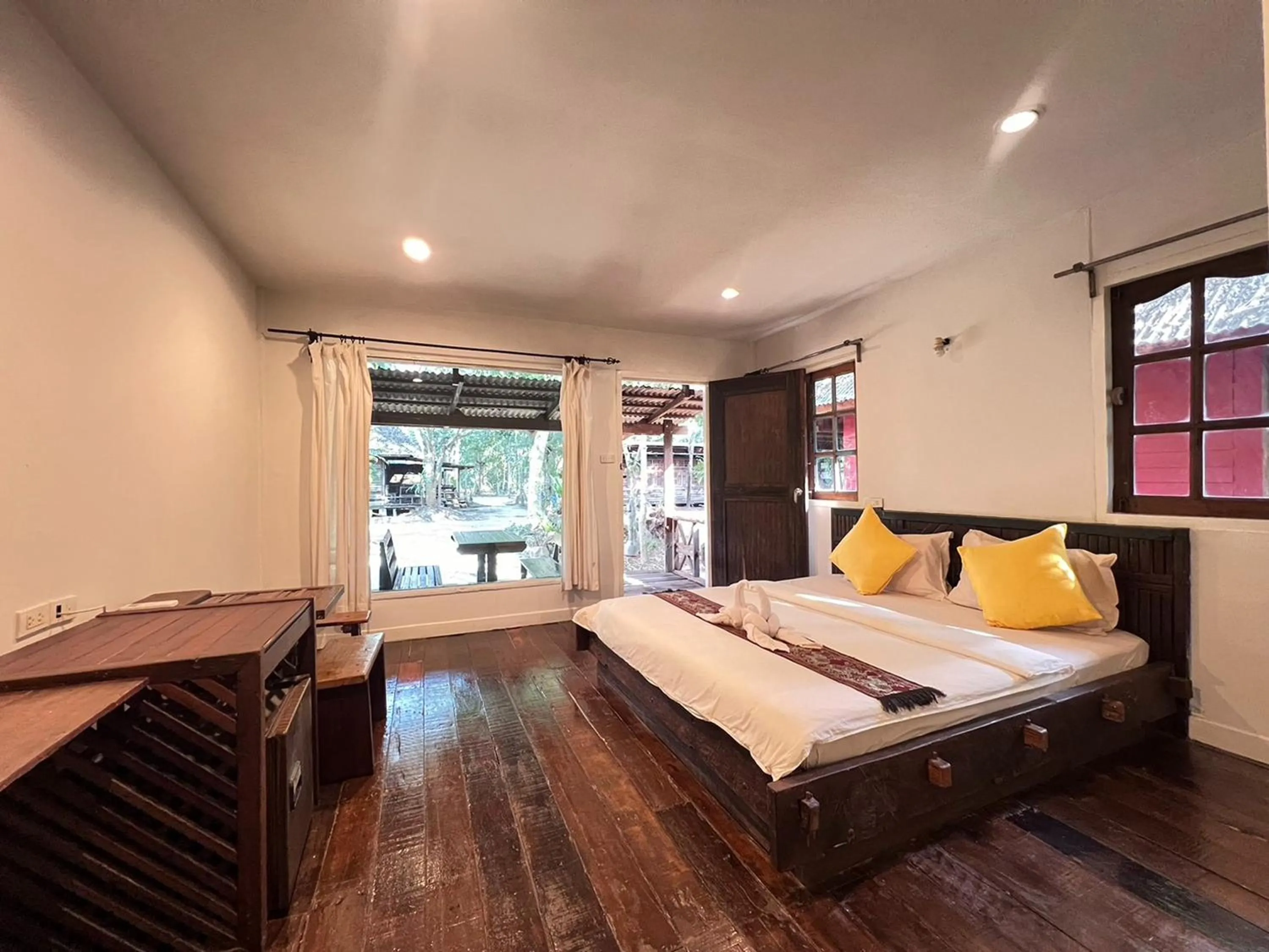 Bed in Pang Mai Resort